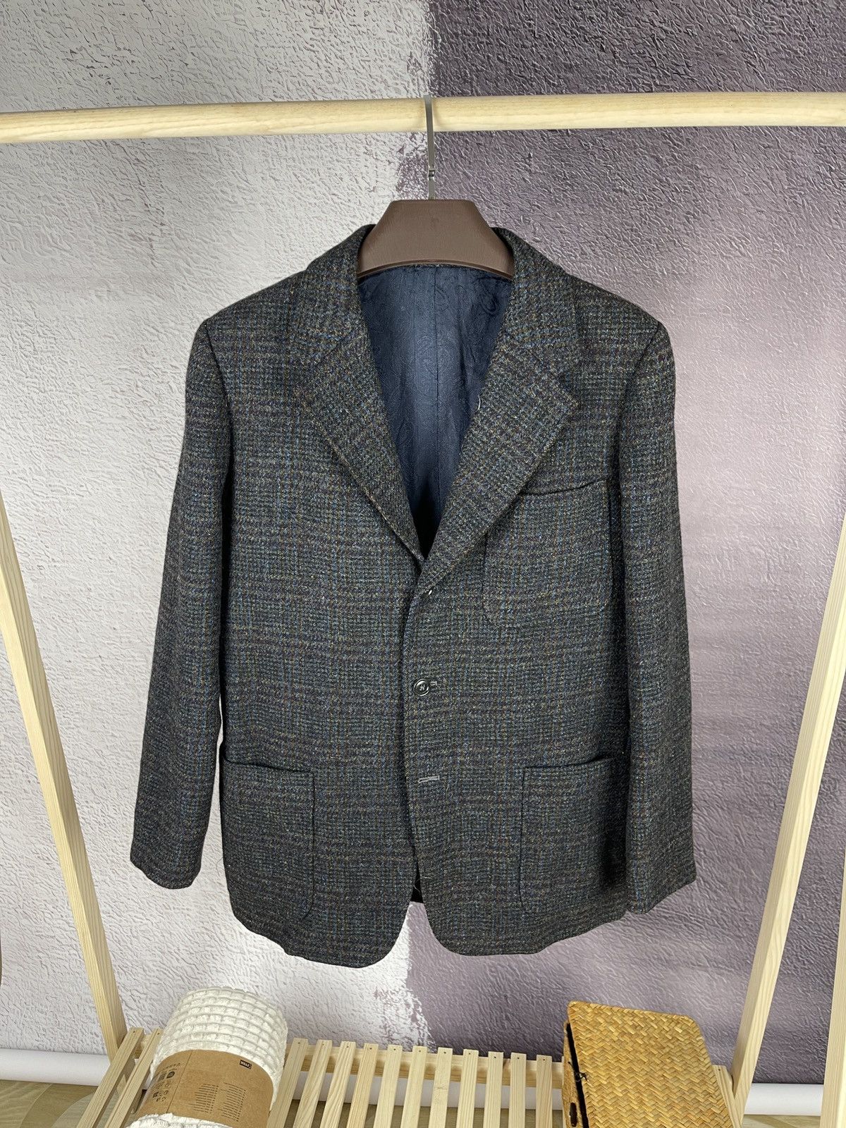 Harris Tweed Harris Tweed vintage 1971 checkered blazer paisley lining Size 44R - 1 Thumbnail