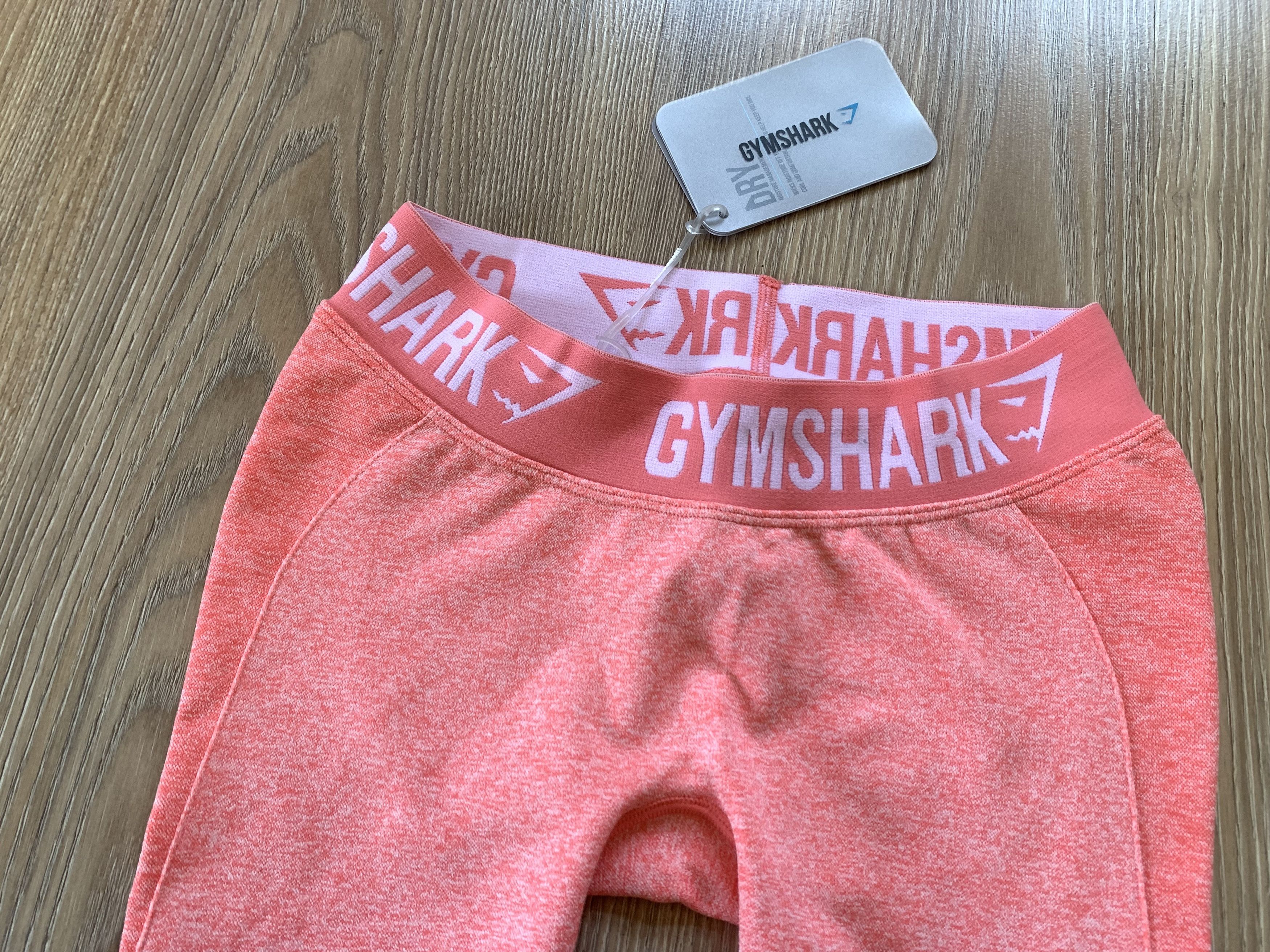 Gymshark New Gymshark Flex Gym Peach Coral Leggings V3 Size 27" / US 4 / IT 40 - 4 Thumbnail