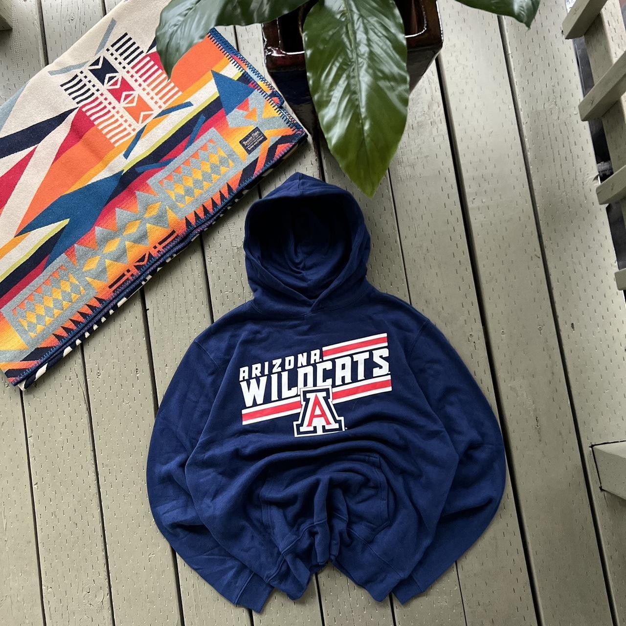 Vintage Vintage 90's Arizona Wildcats Sweatshirt Size US L / EU 52-54 / 3 - 3 Thumbnail