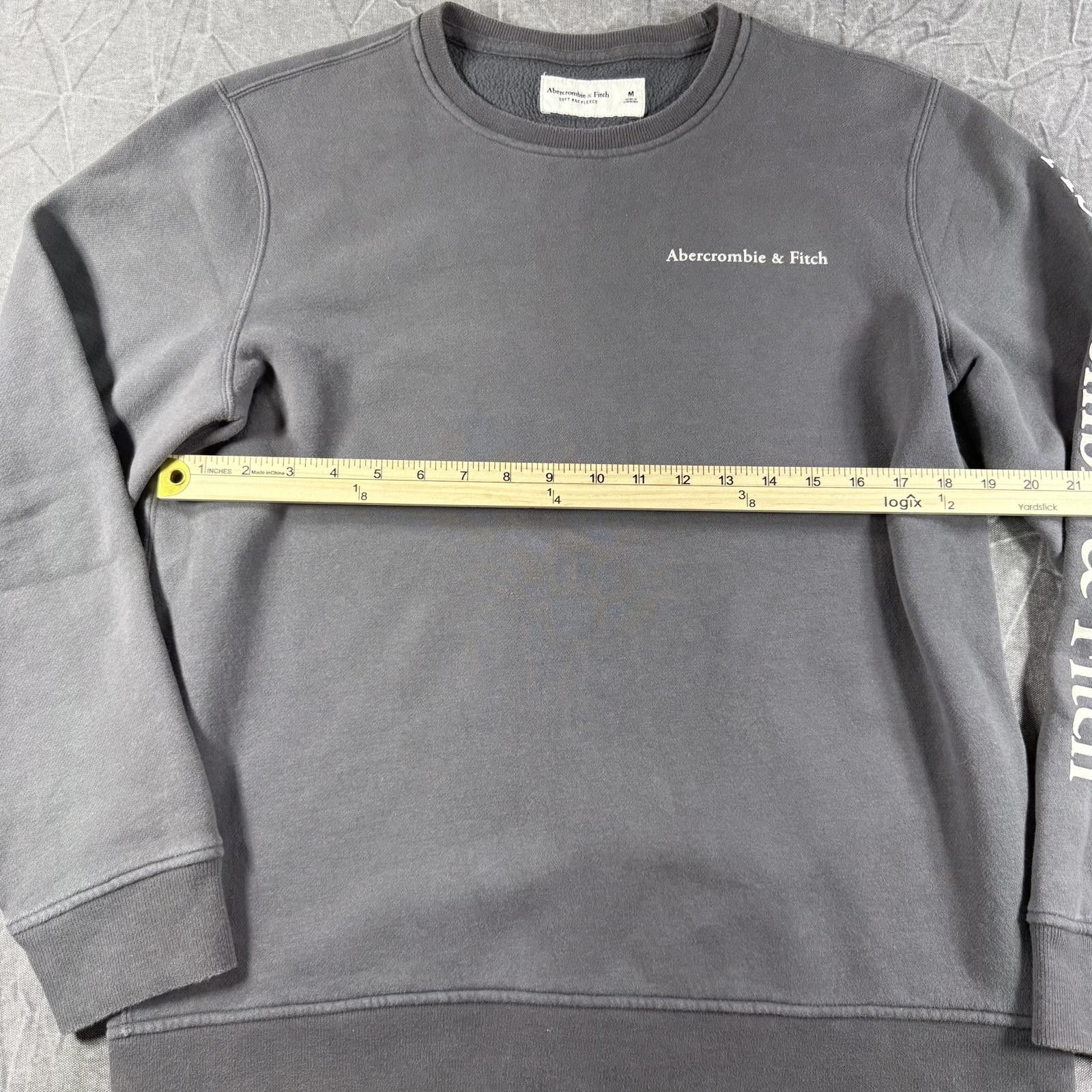 Abercrombie & Fitch Abercrombie Sweater Men's M Grey Fleece Crewneck Vintage Size US M / EU 48-50 / 2 - 5 Thumbnail