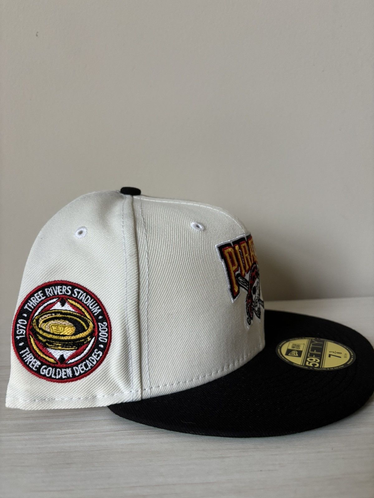 Hat Club Pittsbrugh Pirates Fitted Size 7 1/2 Hatclub Size ONE SIZE - 3 Thumbnail