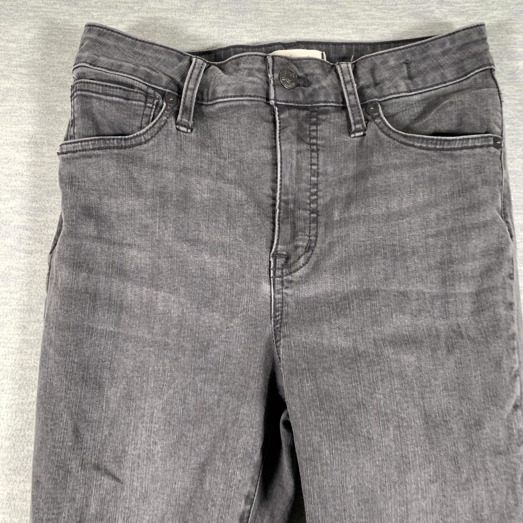 Madewell VINTAGE Madewell Jeans Womens 26 Gray Curvy High Rise Skinny Distressed Raw Hem Denim Size 26" / US 2 / IT 38 - 4 Thumbnail