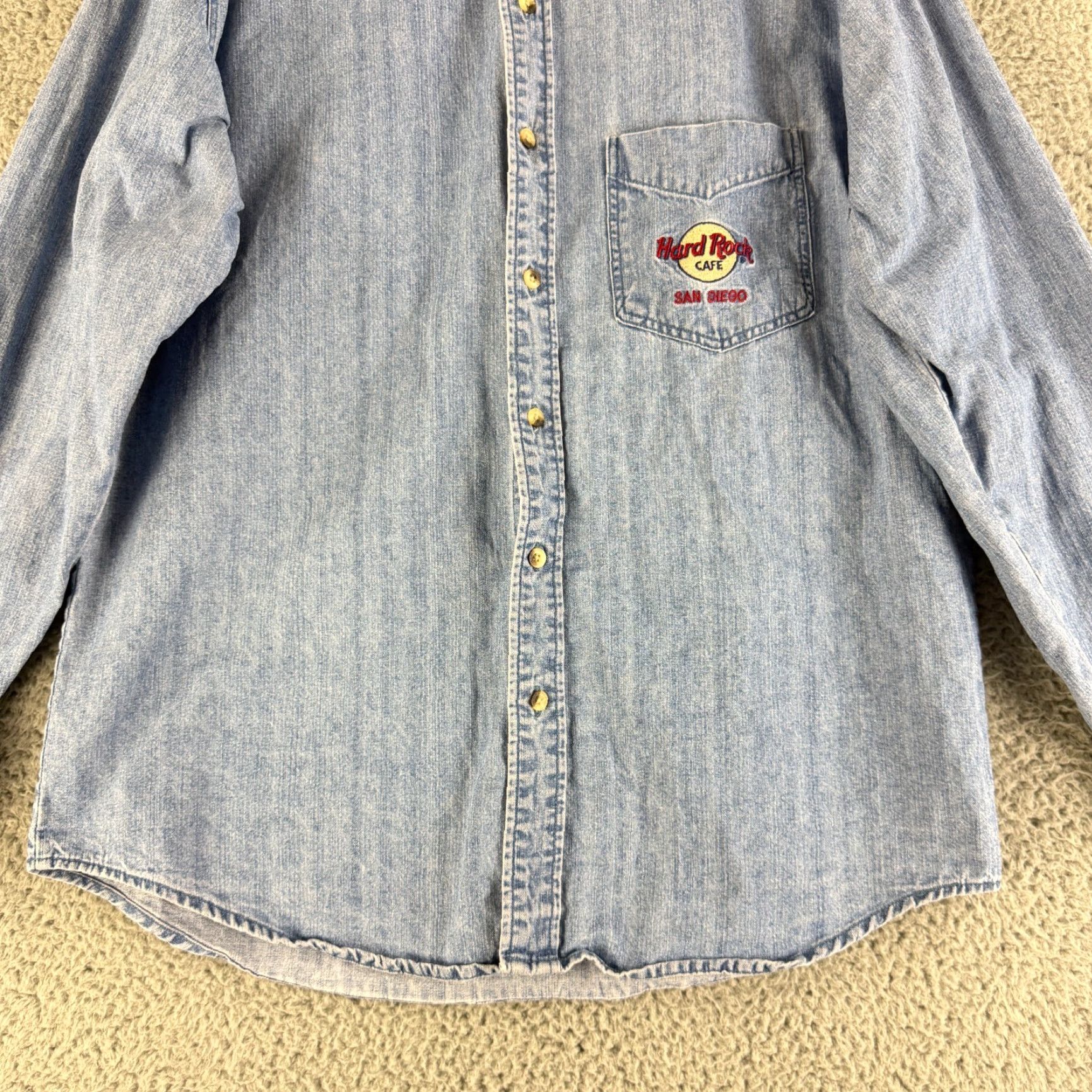 Hard Rock Cafe Hard Rock Cafe Button-Up Shirt Mens Medium Blue Denim Vintage Long Sleeve Casual Size US M / EU 48-50 / 2 - 4 Thumbnail