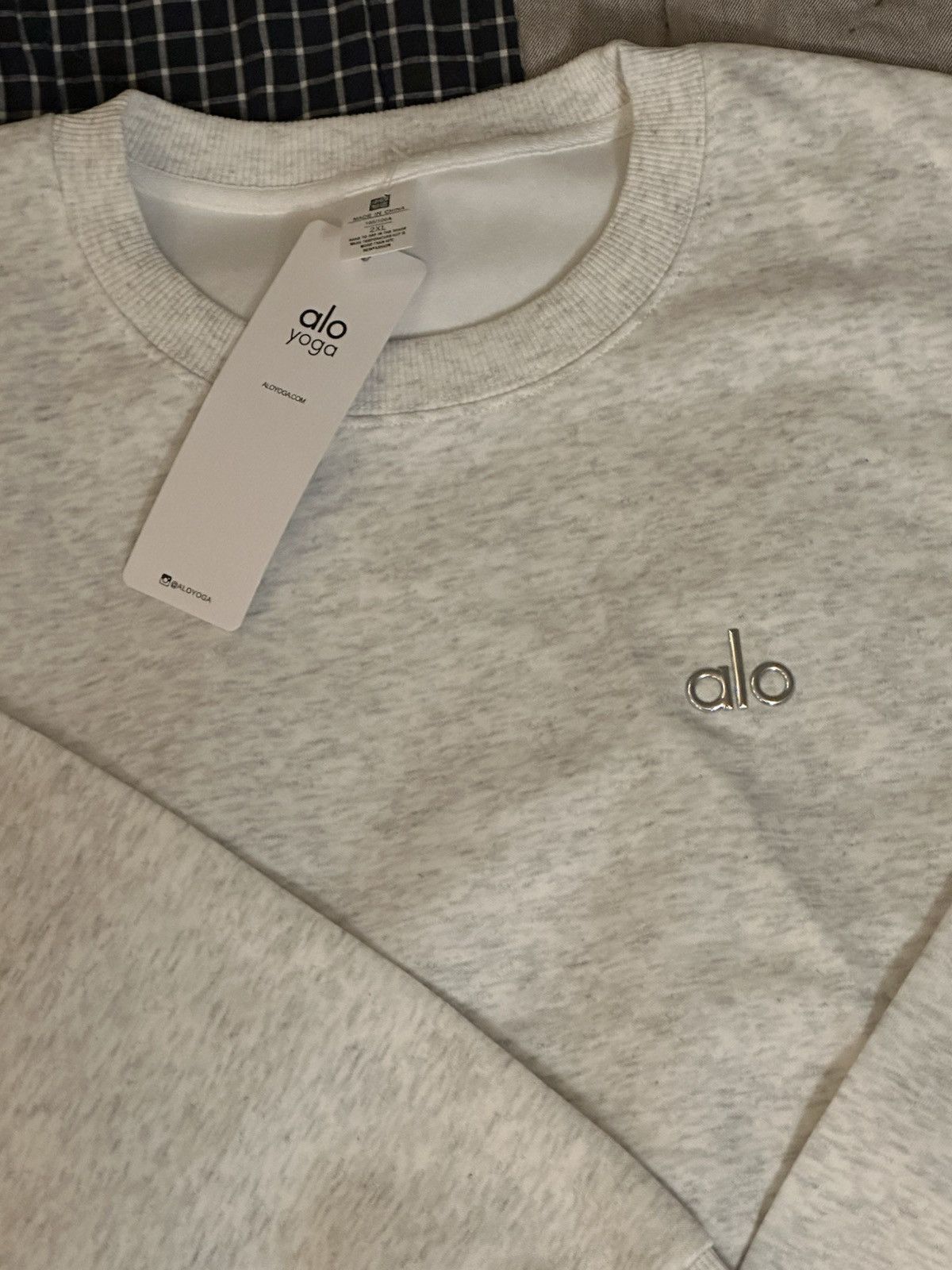 Alo Yoga Alo Yoga Gray Sweatshirt Pullover Size L / US 10 / IT 46 - 8 Thumbnail