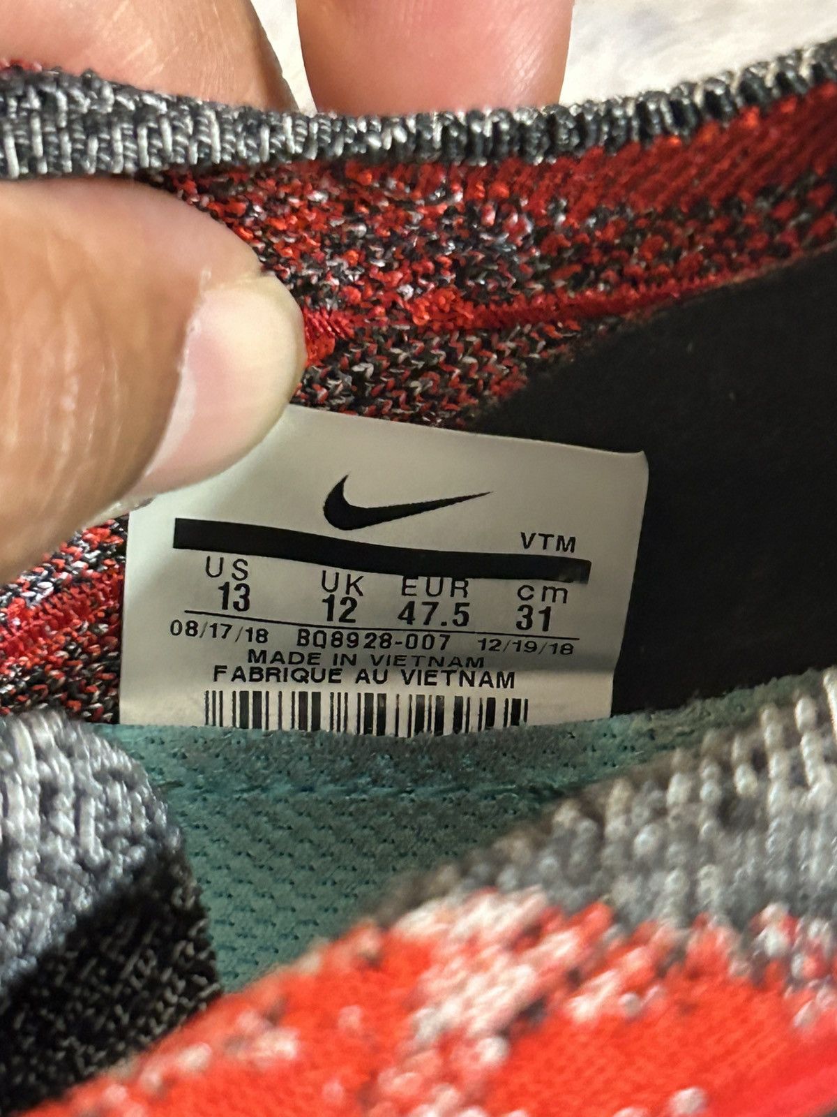 Nike Nike Epic React Flyknit 2 Black University Red Size 13 Size US 13 / EU 46 - 6 Thumbnail