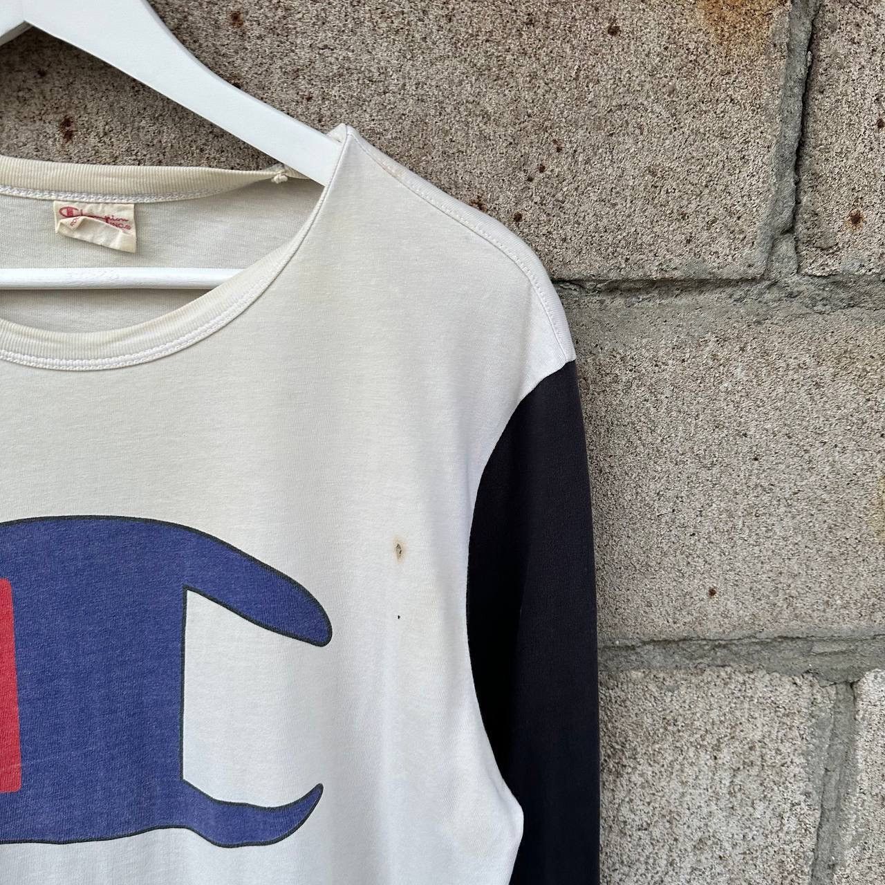 Champion VTG Champion T-shirts Size M Y2K 00s USA Trashed Trend Size US M / EU 48-50 / 2 - 5 Thumbnail