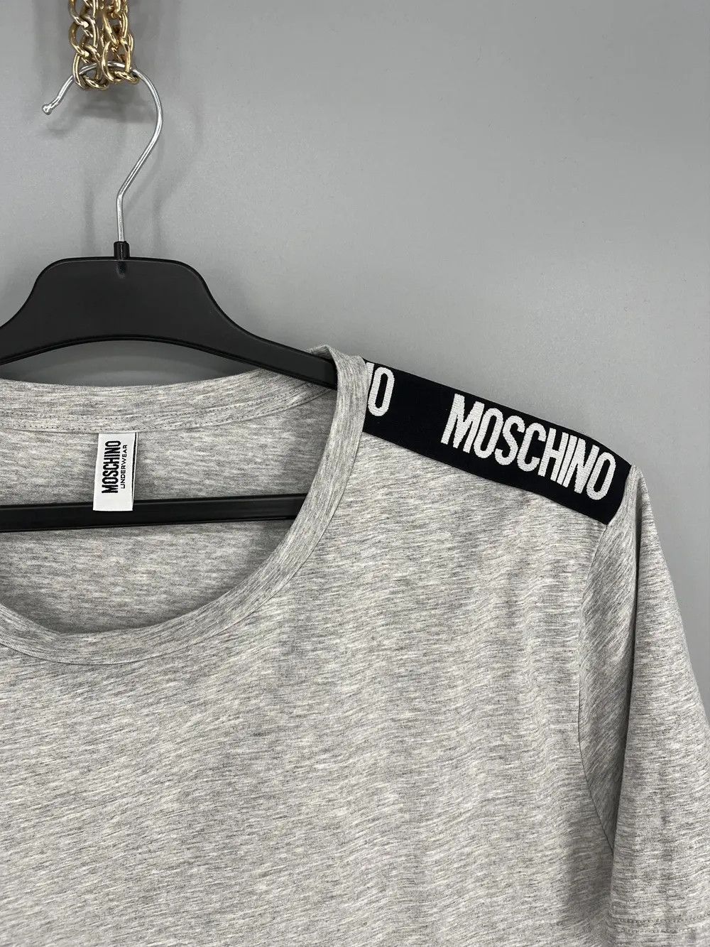 Designer Vintage Y2K Moschino Blank Tee Shirt Mini logo luxury SizeXL Size US L / EU 52-54 / 3 - 6 Thumbnail