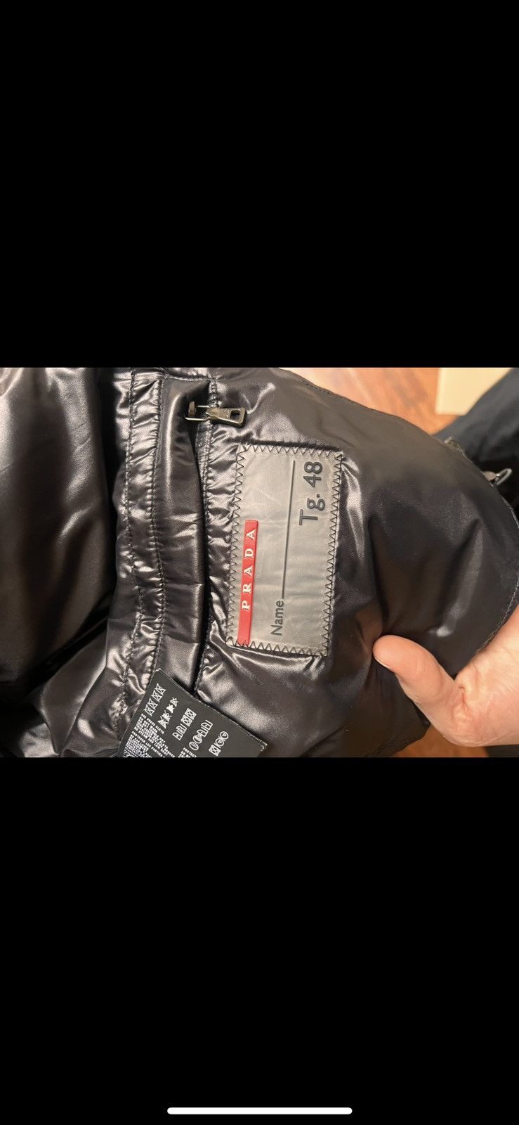 Prada Prada Black Shiny Triangle Down Puffer Jacket Size M Size US M / EU 48-50 / 2 - 14 Thumbnail
