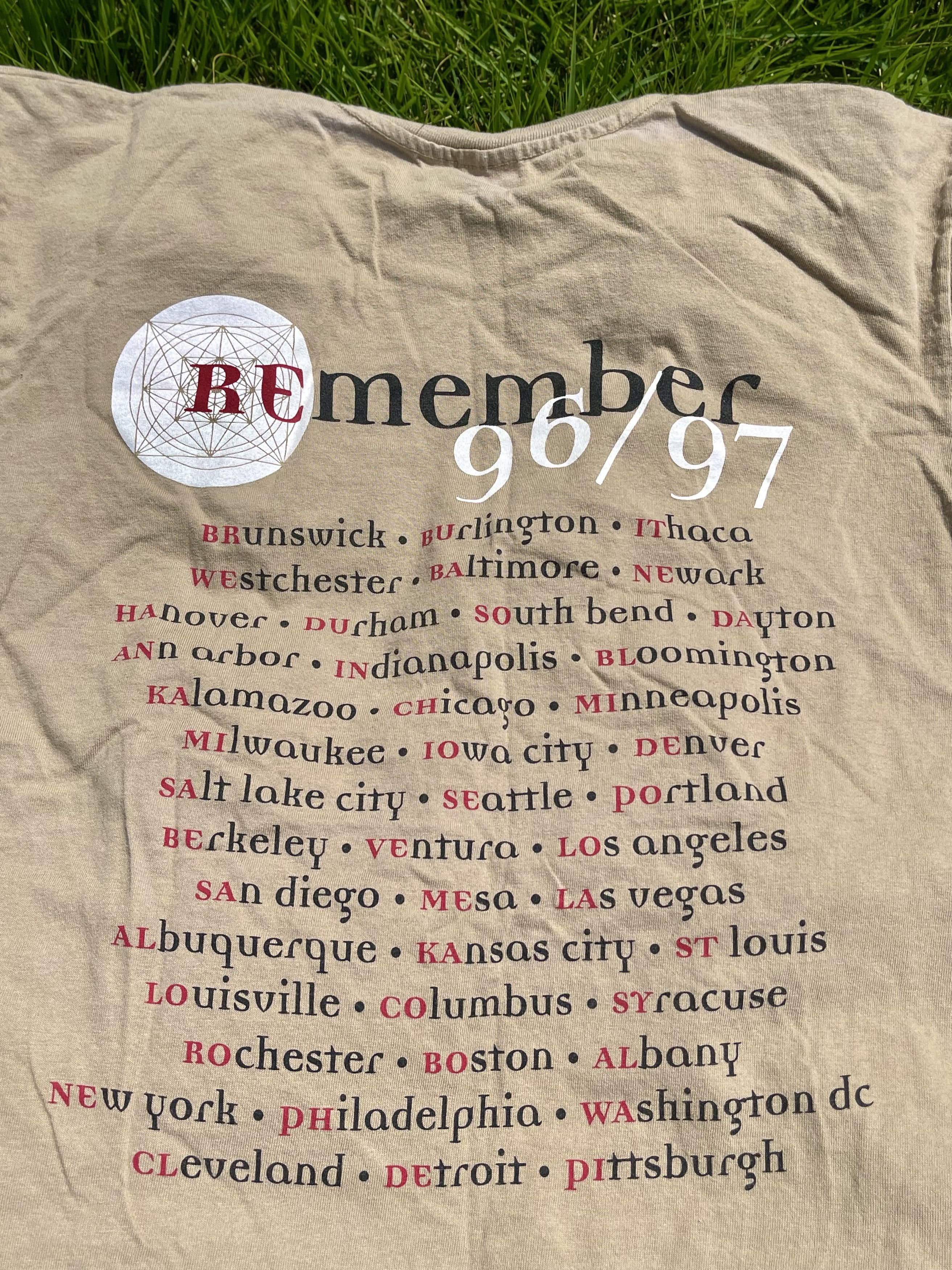 Band Tees 1996 Rusted Root 90's Vintage Rock Band Concert Tour T-Shirt Size US L / EU 52-54 / 3 - 3 Thumbnail