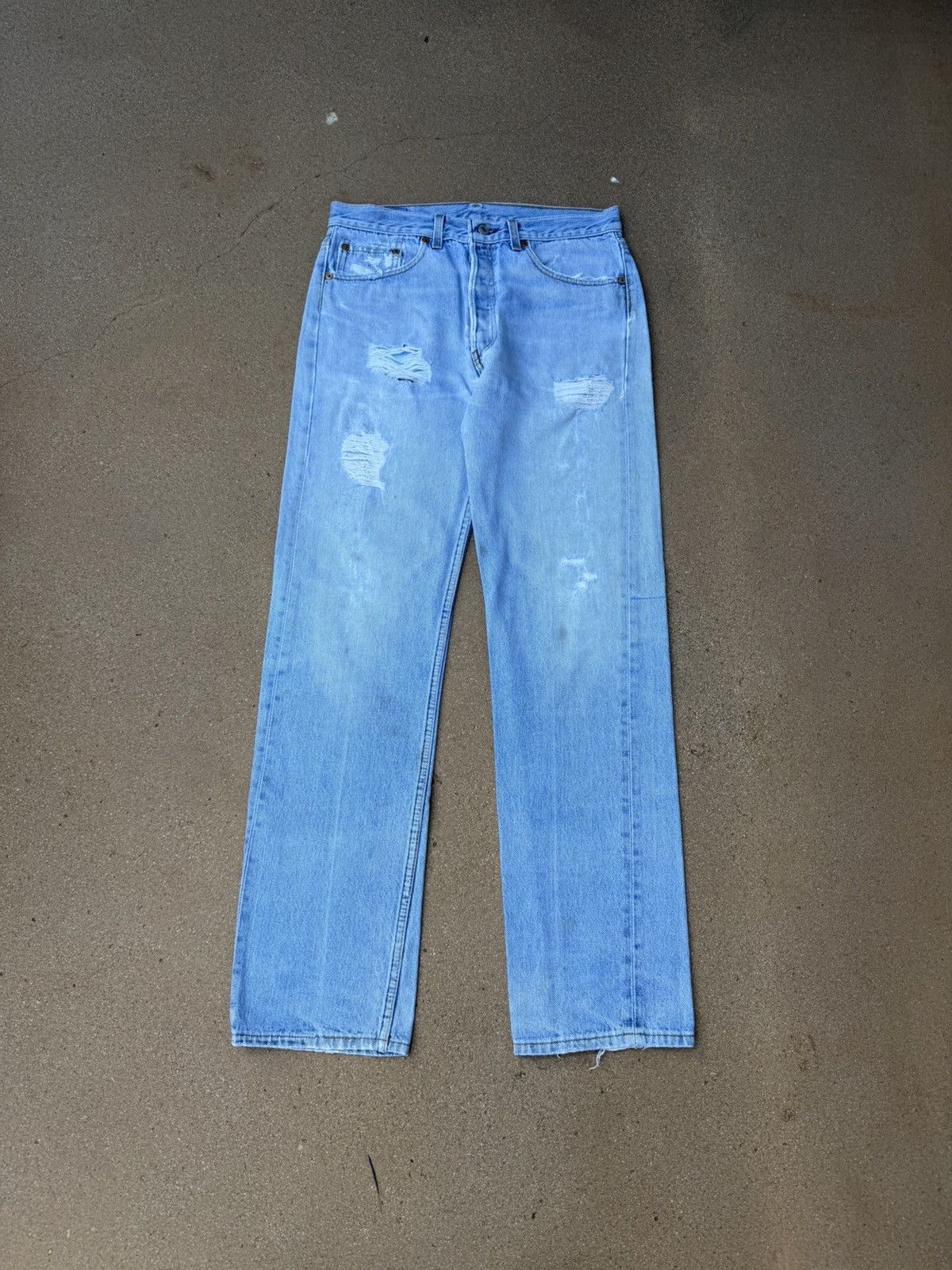 Levi's Vintage 90s Levi’s 501xx Buttonfly Straight Jeans 31x31 Size US 31 - 1 Thumbnail