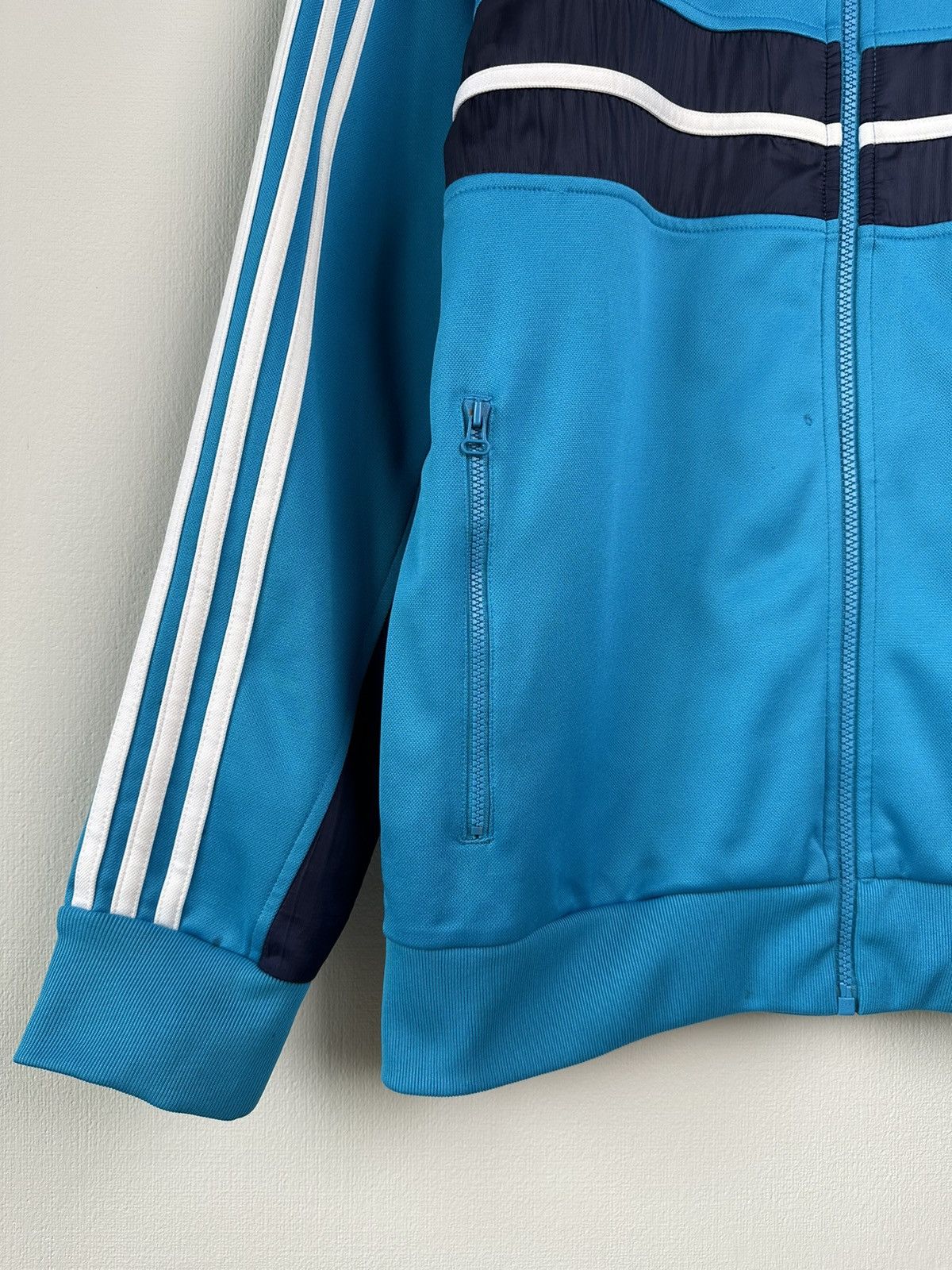 Adidas Vintage Adidas Real Madrid Track Top Jacket Size US M / EU 48-50 / 2 - 5 Thumbnail