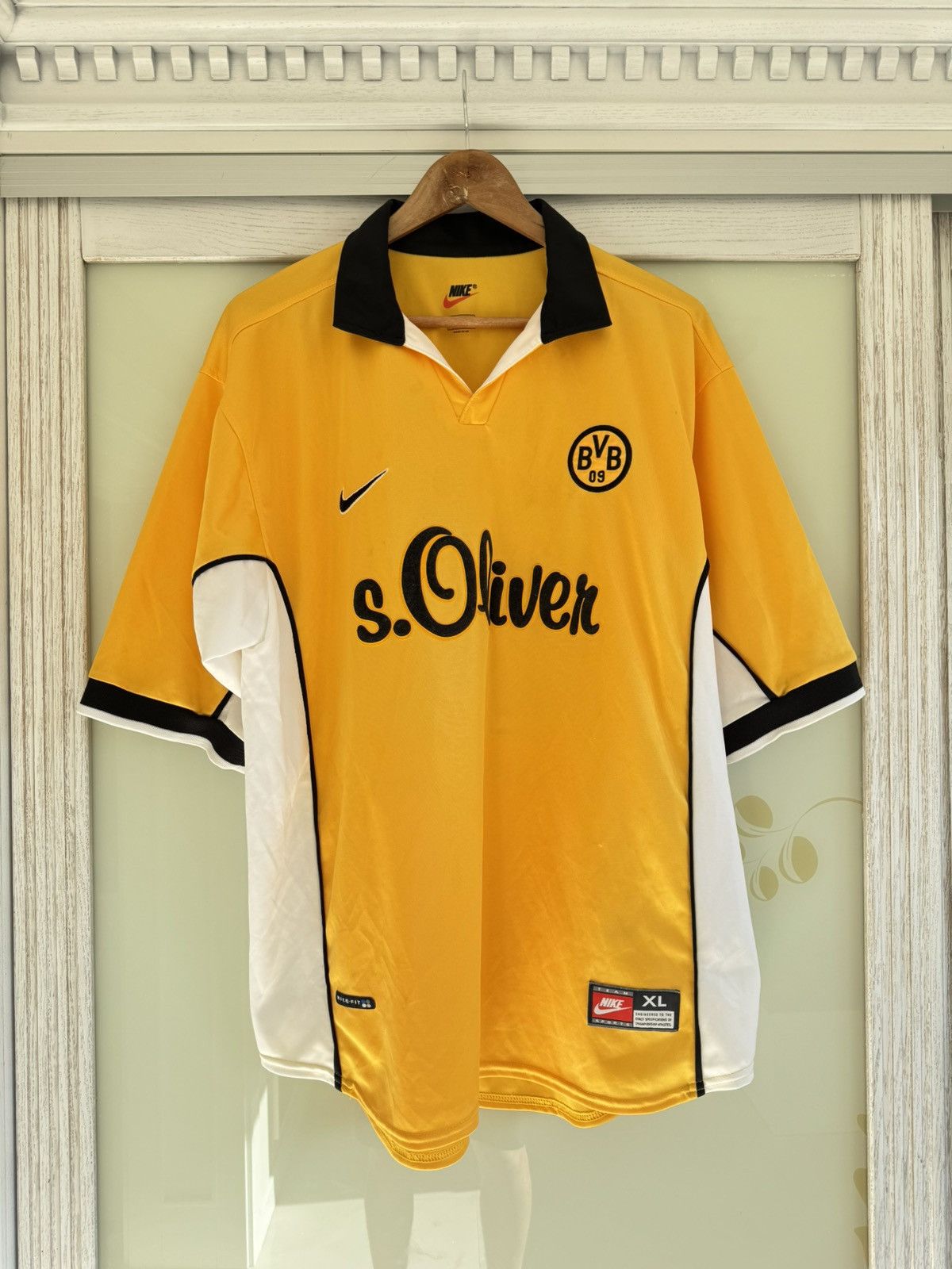 Nike Hassler 20 Borussia Dortmund 1998-1999 Vintage Socce Jersey Size US XL / EU 56 / 4 - 2 Thumbnail