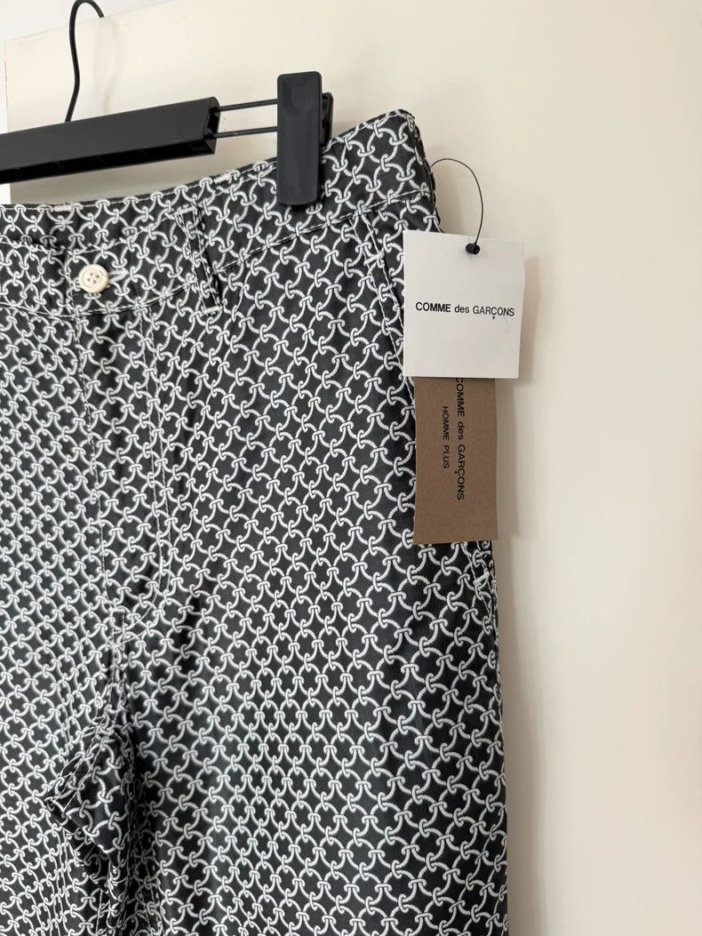 Comme des Garcons Comme Des Garcons size S Three-dimensional color-cut magic Size US 26 / EU 42 - 3 Thumbnail