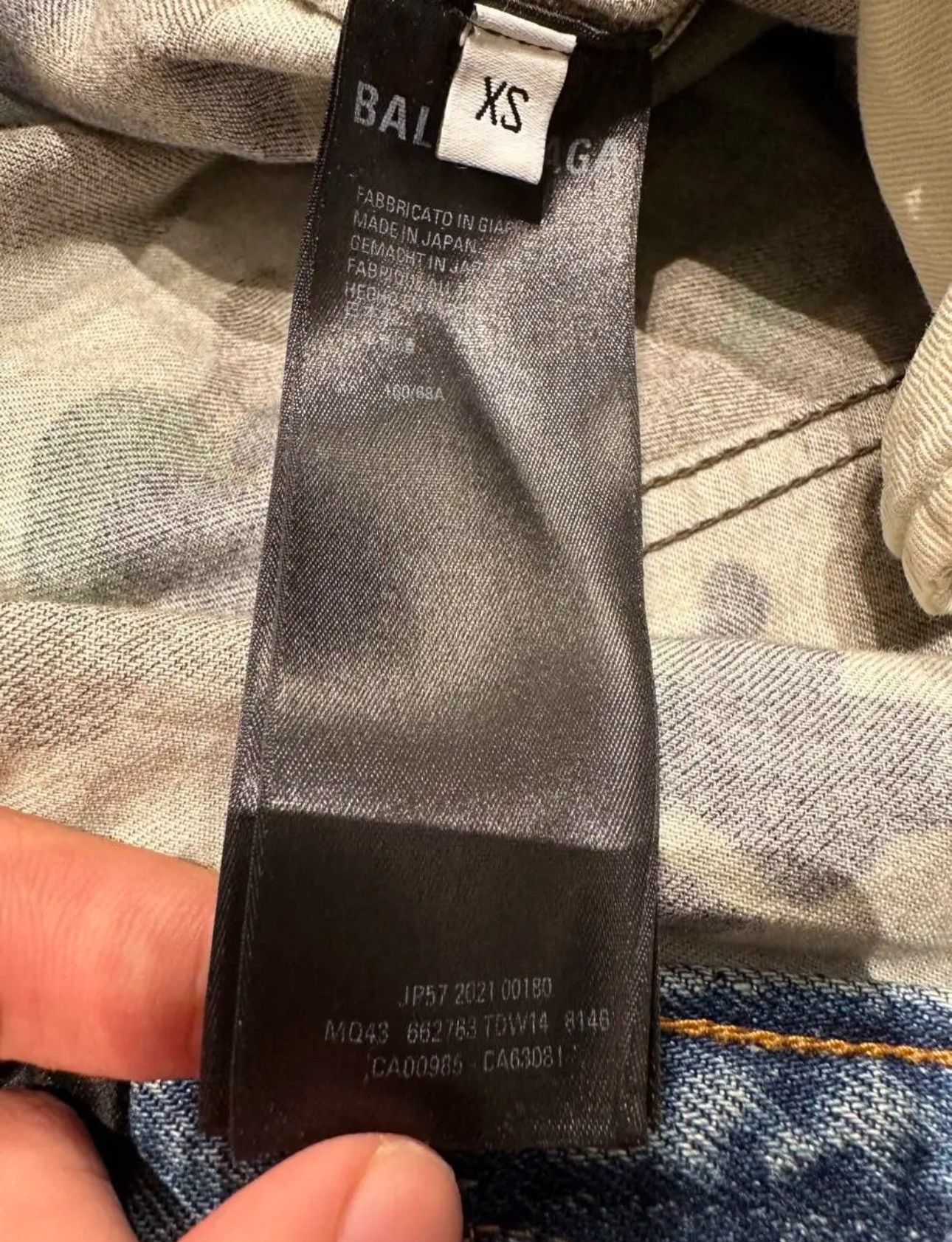 Balenciaga *RARE* Balenciaga AW21 Afterworld Slashed Camo Denim Size US 30 / EU 46 - 7 Thumbnail
