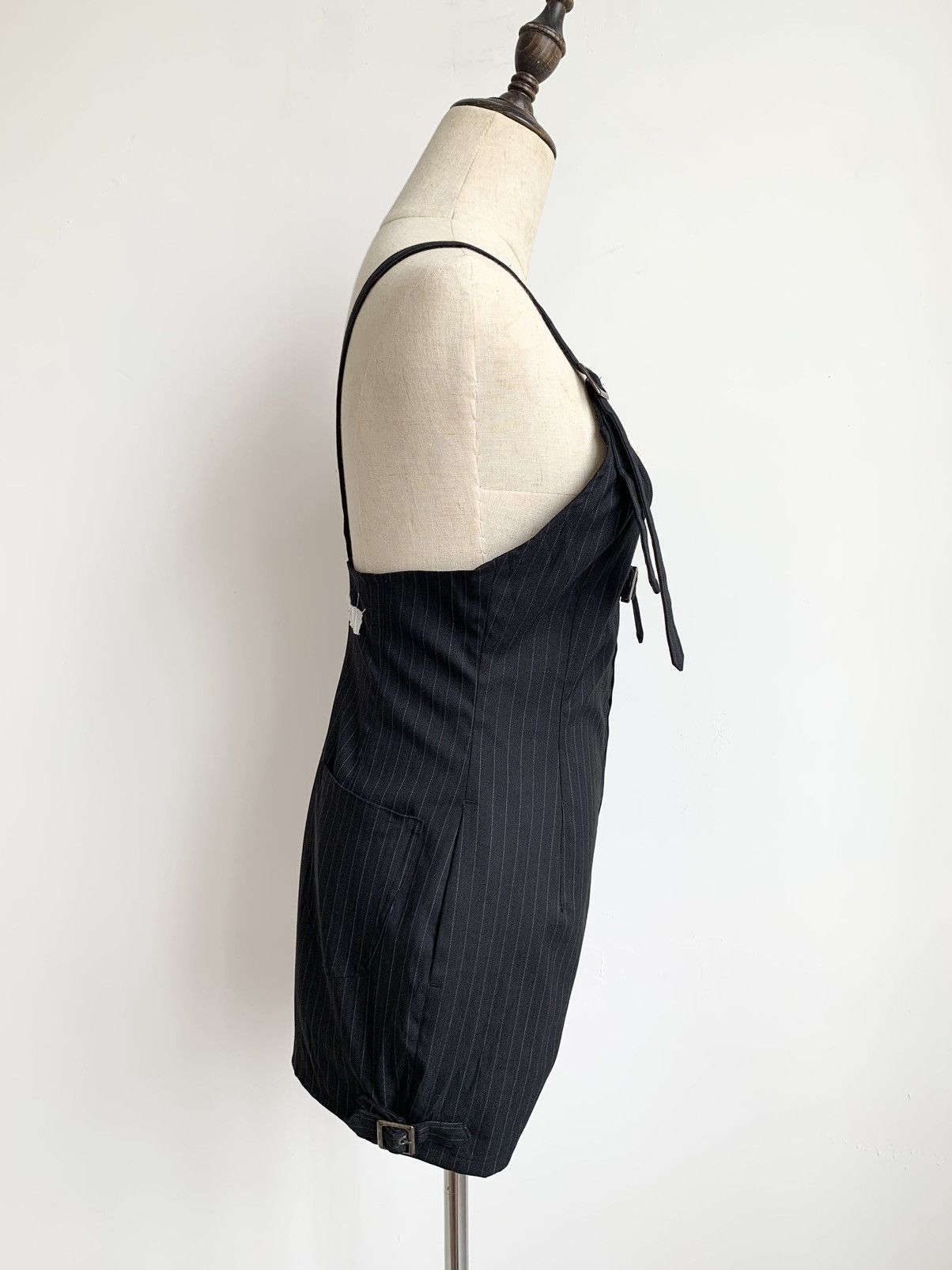 Japanese Brand Alice Auaa Gothic Pinstripe Romper Size 27" / US 4 / IT 40 - 4 Thumbnail