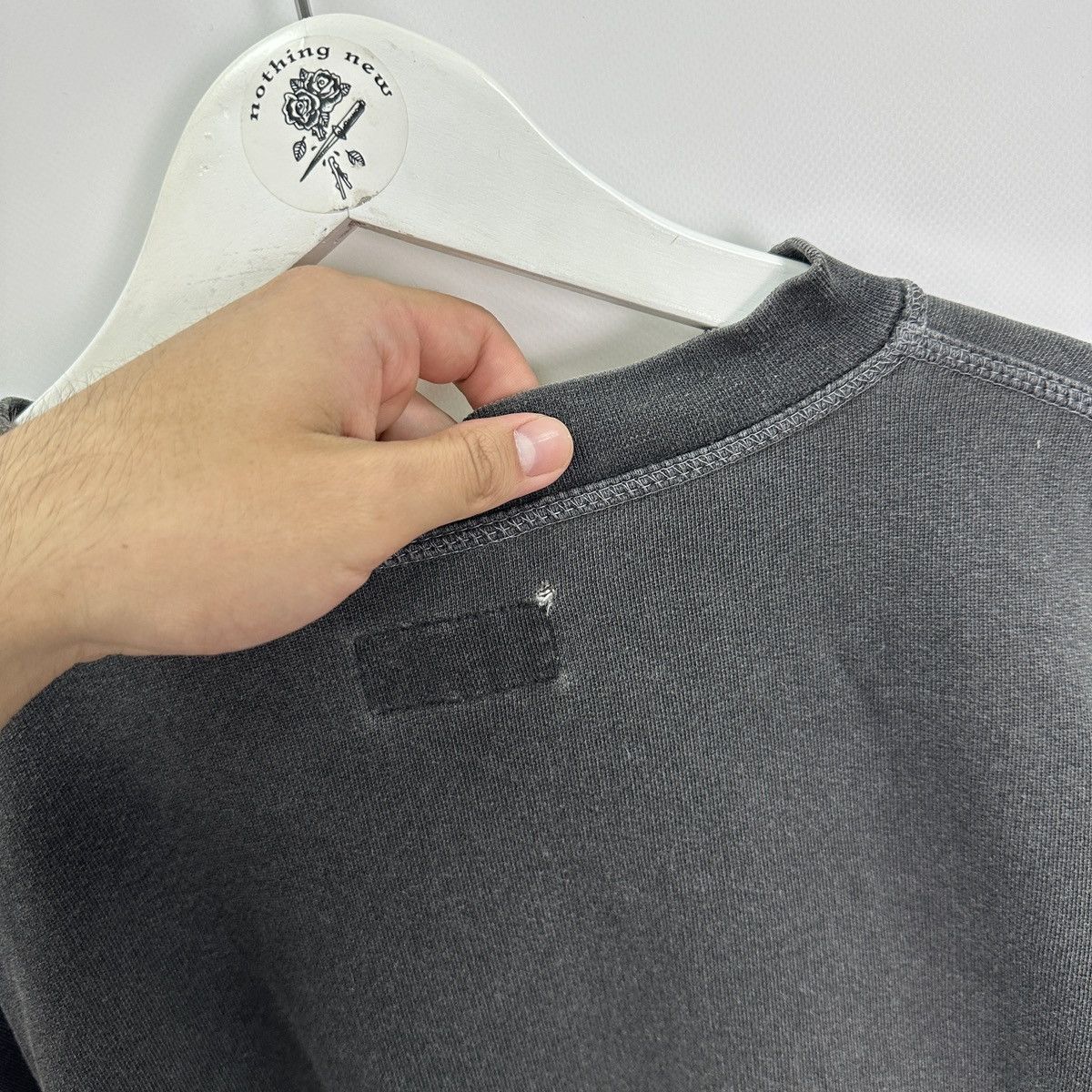 Vintage Vintage 90s Les Copains Washed Embroidered sweatshirt Italy Size US XL / EU 56 / 4 - 8 Thumbnail