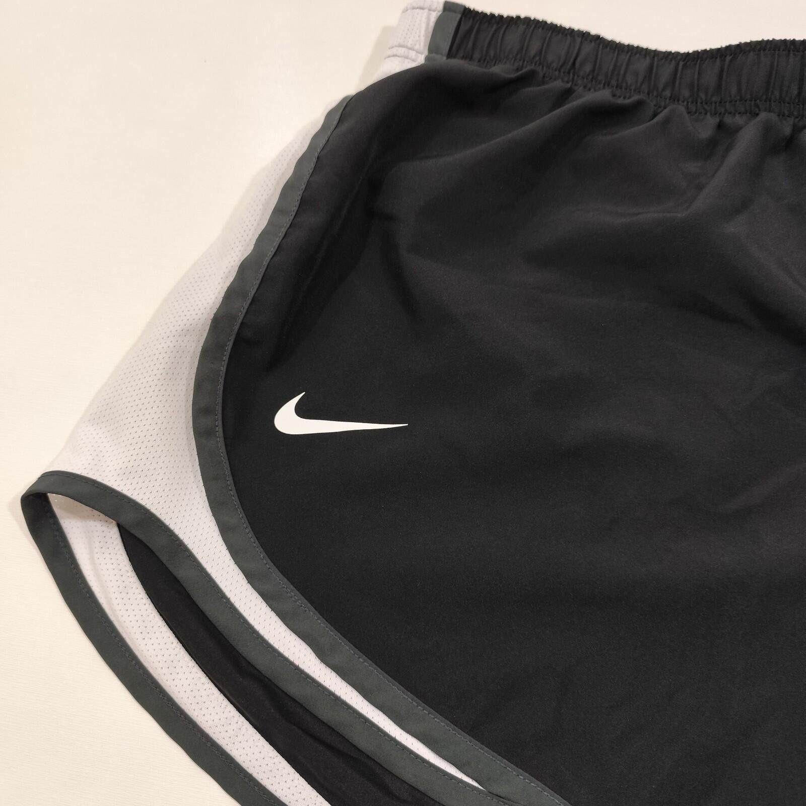 Nike Nike Dri-Fit Athletic Shorts Women's XXL Black White Size 42" / US 20 - 3 Thumbnail