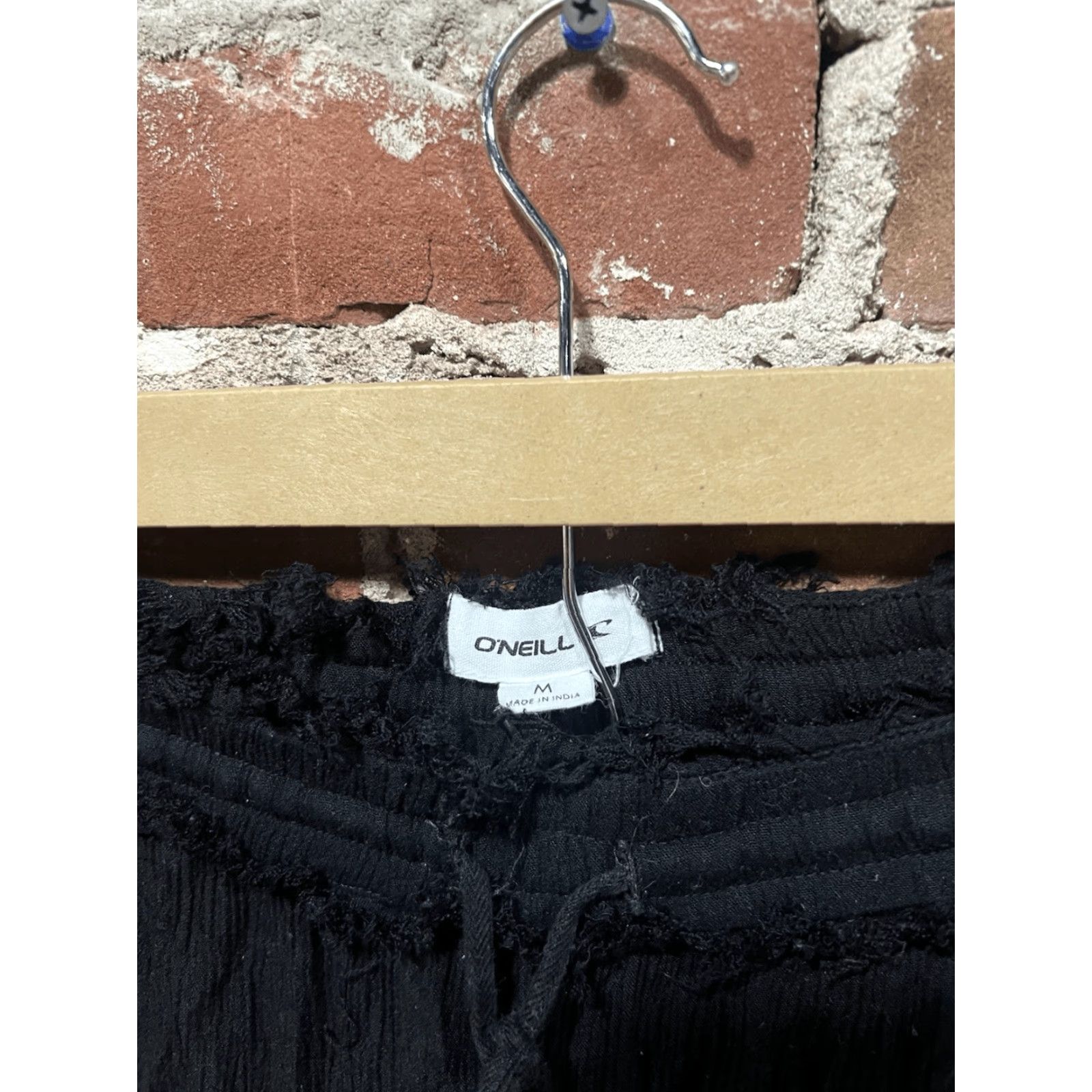 O'Neill **O'Neill Womens Black Beach Pants Size M** User: **O'Neill Women's Black Beach Pants Size M** Size 32" / US 10 / IT 46 - 3 Thumbnail