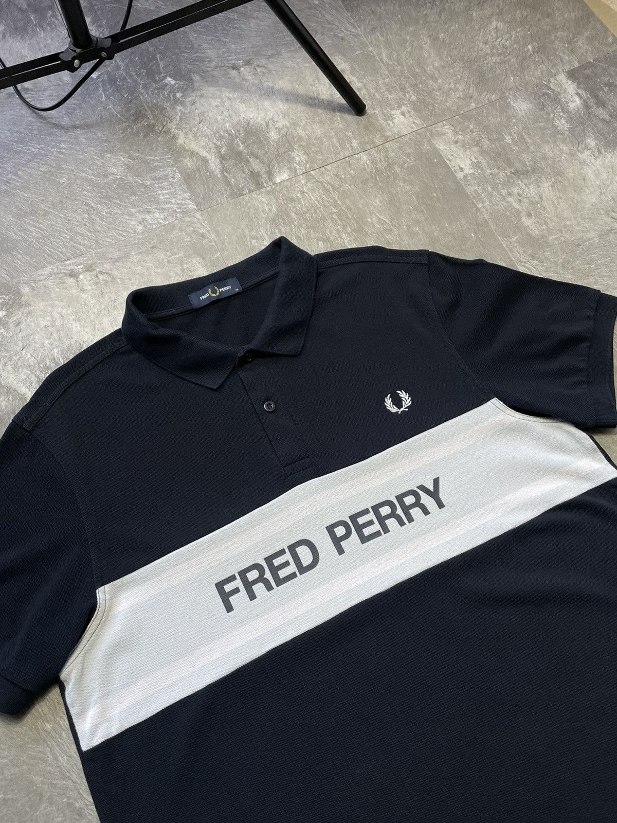 Fred Perry Polo Fred Perry Big Logo Vintage Y2k Style Size US XL / EU 56 / 4 - 2 Thumbnail