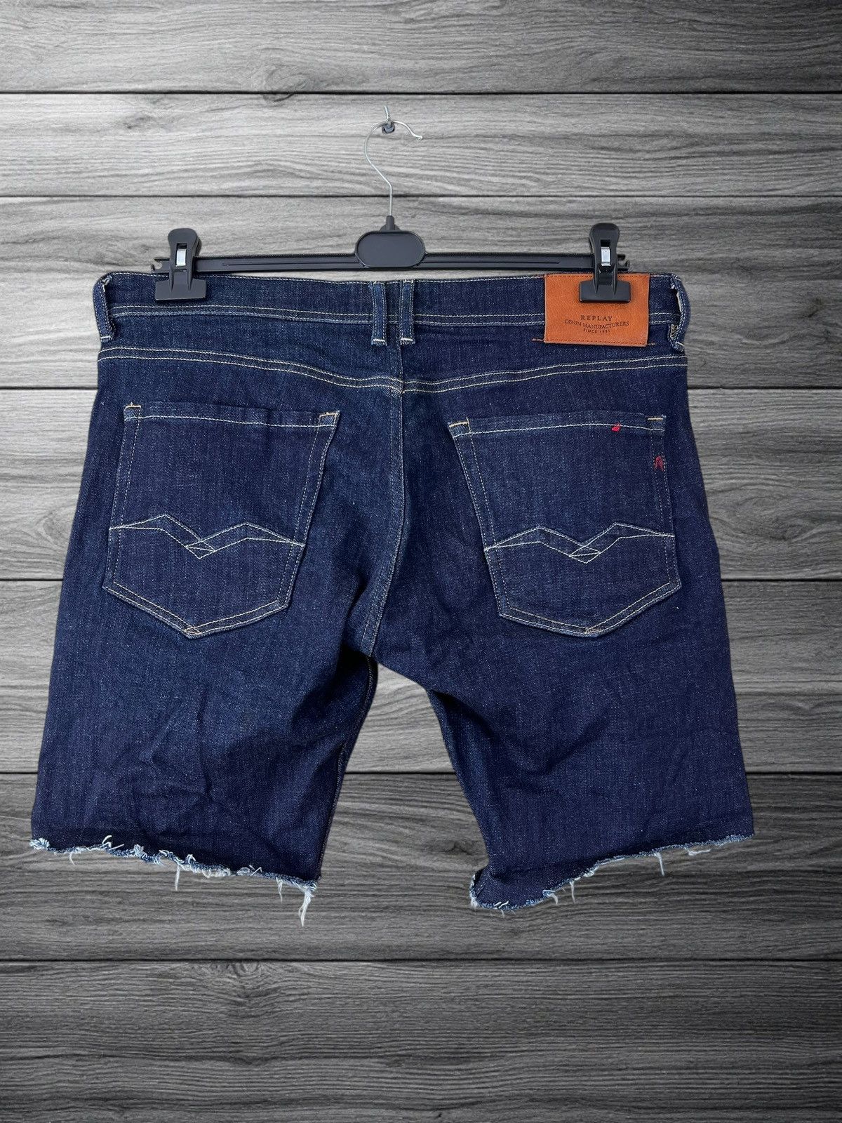 Replay Replay Rocco denim shorts size W34 Size US 34 / EU 50 - 2 Thumbnail