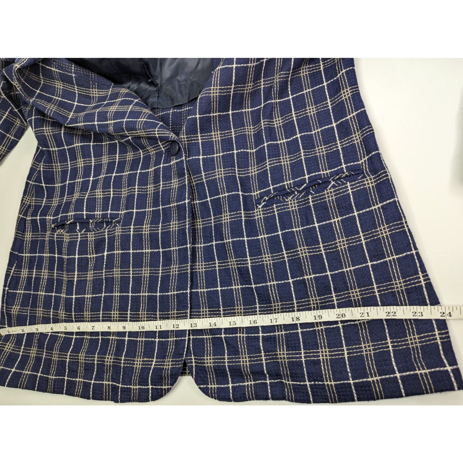 Vintage VINTAGE Bentley Blazer Light Weight Linen Jacket Plaid Blue Size Large one Button Ladies Blue Plaid Blazer Women L Jacket Linen Blazer Size L / US 10 / IT 46 - 5 Thumbnail
