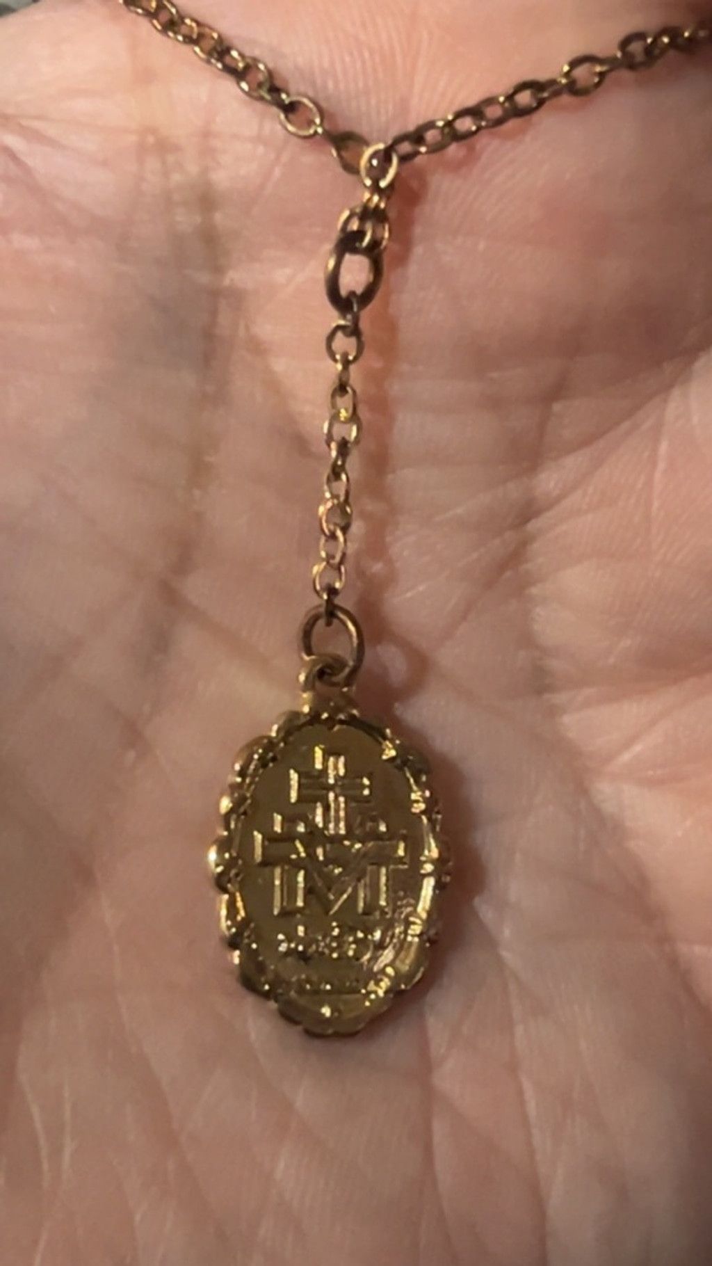 The Unbranded Brand Women's Unbranded Gold Tone Pendant Necklace, One Size Size ONE SIZE - 4 Thumbnail