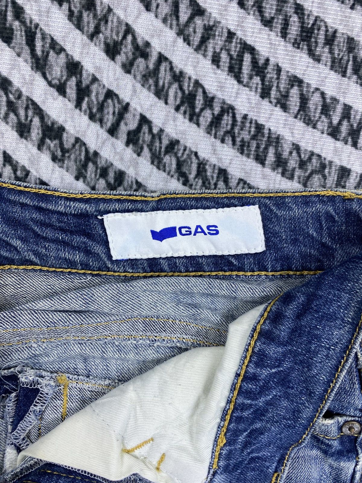 GAS Vintage GAS Distressed Blue Denim Jeans Pants Size US 31 - 14 Thumbnail