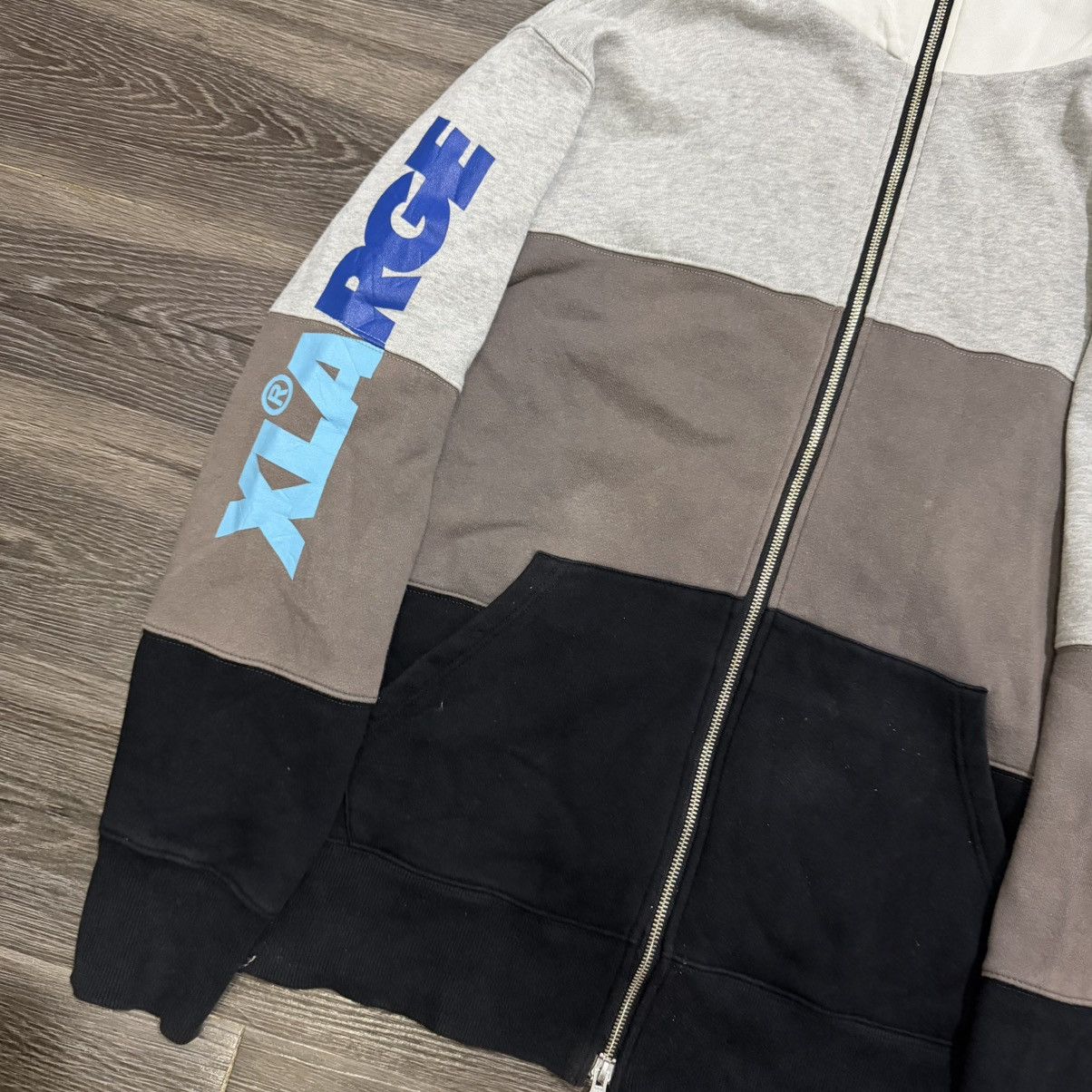 Xlarge X Large colour block zip up hoodies Size US L / EU 52-54 / 3 - 4 Thumbnail
