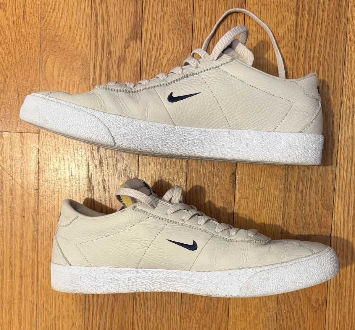 Nike SB Nike SB Bruin Low Size US 11 / EU 44 - 3 Thumbnail