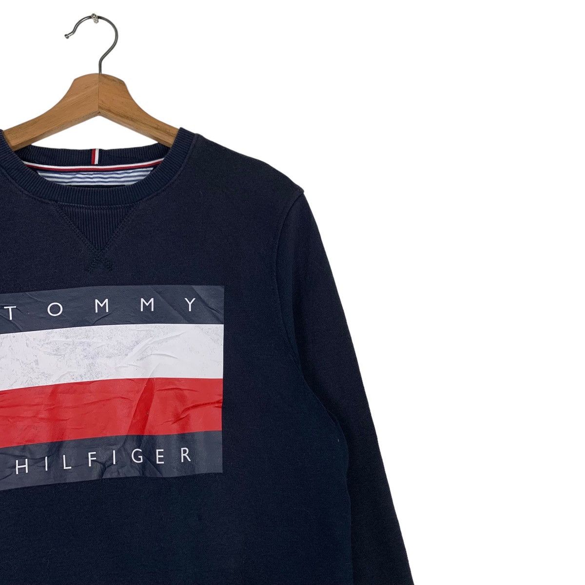 Tommy Hilfiger TOMMY HILFIGER Big Logo Sweatshirts #0694-C32 Size US S / EU 44-46 / 1 - 5 Thumbnail