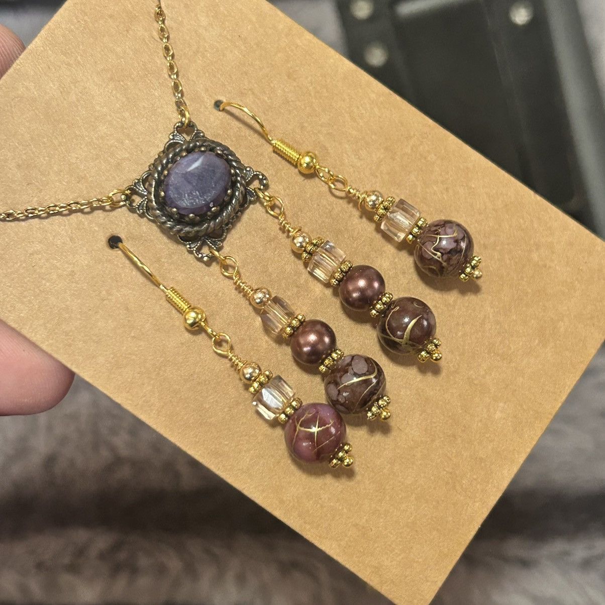 Handmade Handcrafted elegant vintage dogtooth glass necklace set Size ONE SIZE - 1 Thumbnail