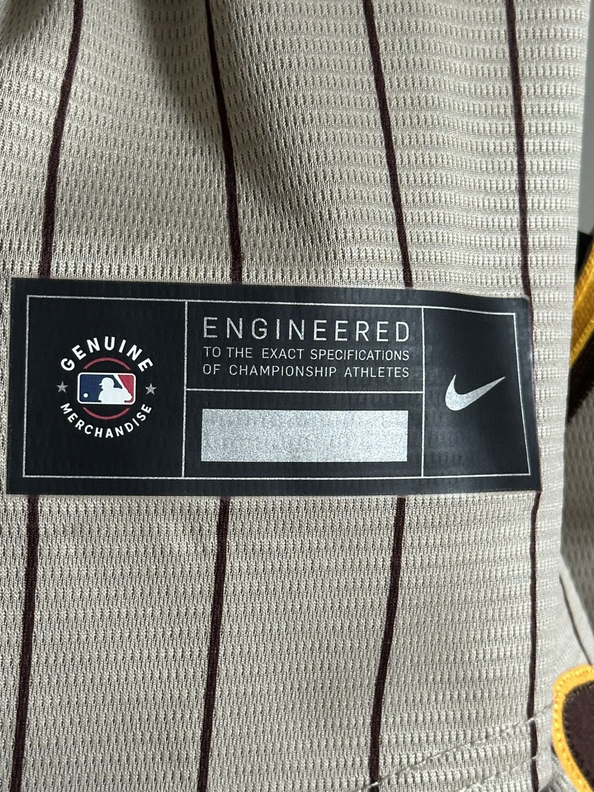 MLB Nike MLB Fernando Tatis Jr Jersey San Diego Padres (Medium) Size US M / EU 48-50 / 2 - 6 Thumbnail