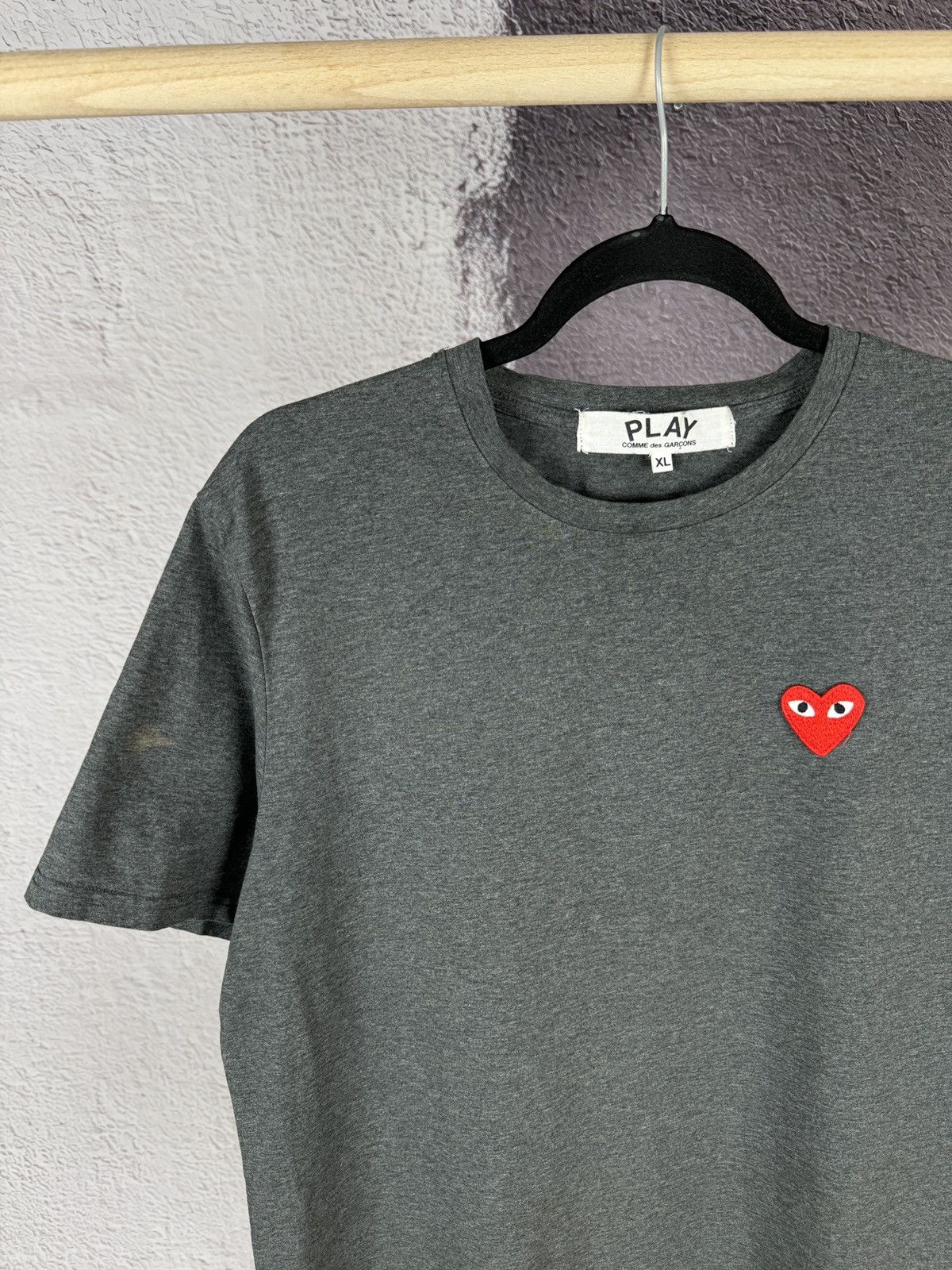 Comme des Garcons PLAY Play Comme des Garçons heart basic grey tee shirt Size US XL / EU 56 / 4 - 4 Thumbnail
