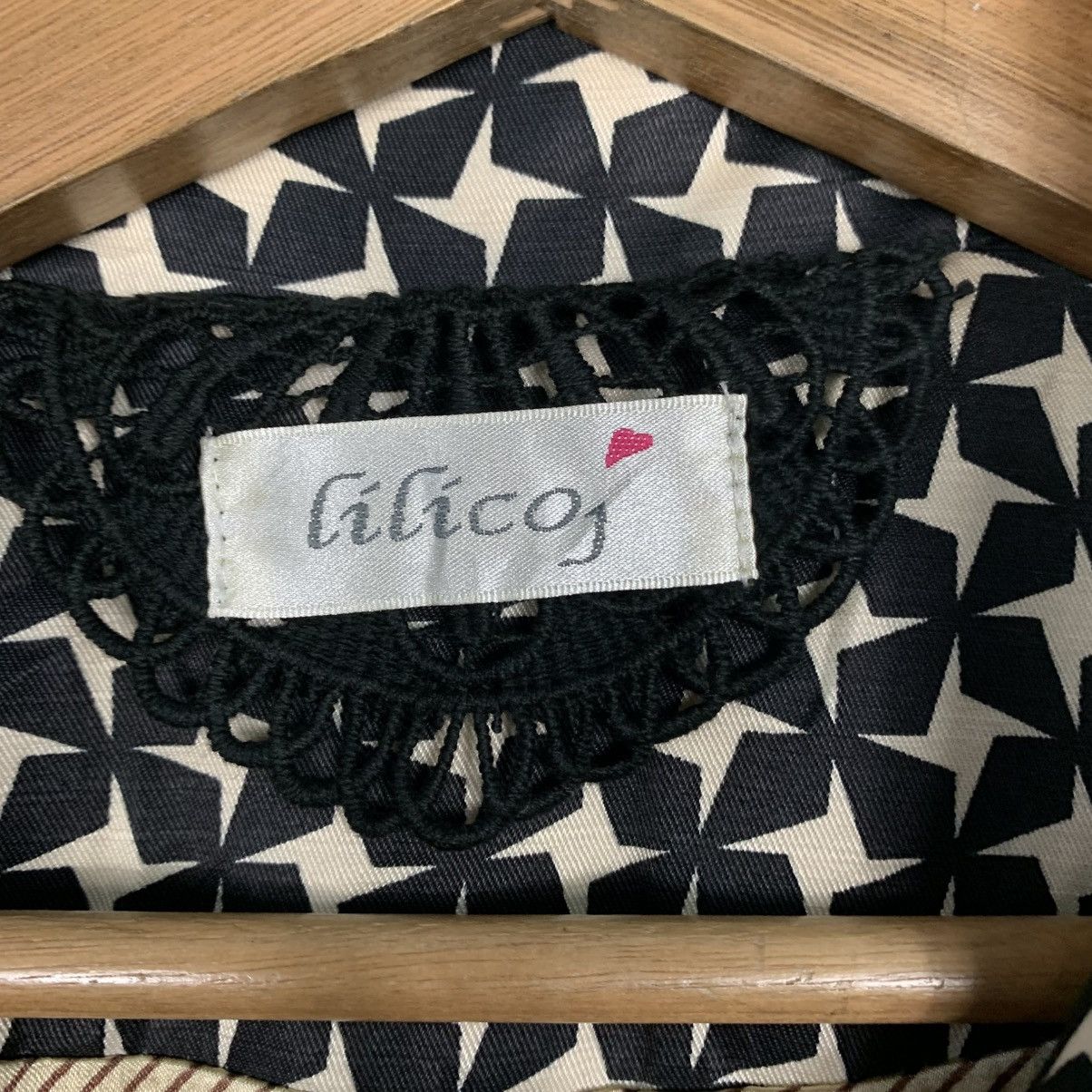 Japanese Brand Japanese Brand Lilicoj Polka Dot Double Breasted Trenchcoat Size M / US 6-8 / IT 42-44 - 16 Thumbnail