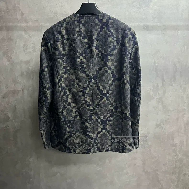 Louis Vuitton Louis Vuitton 25 New Indigo Serpentine Denim Single Breast Size US L / EU 52-54 / 3 - 2 Thumbnail