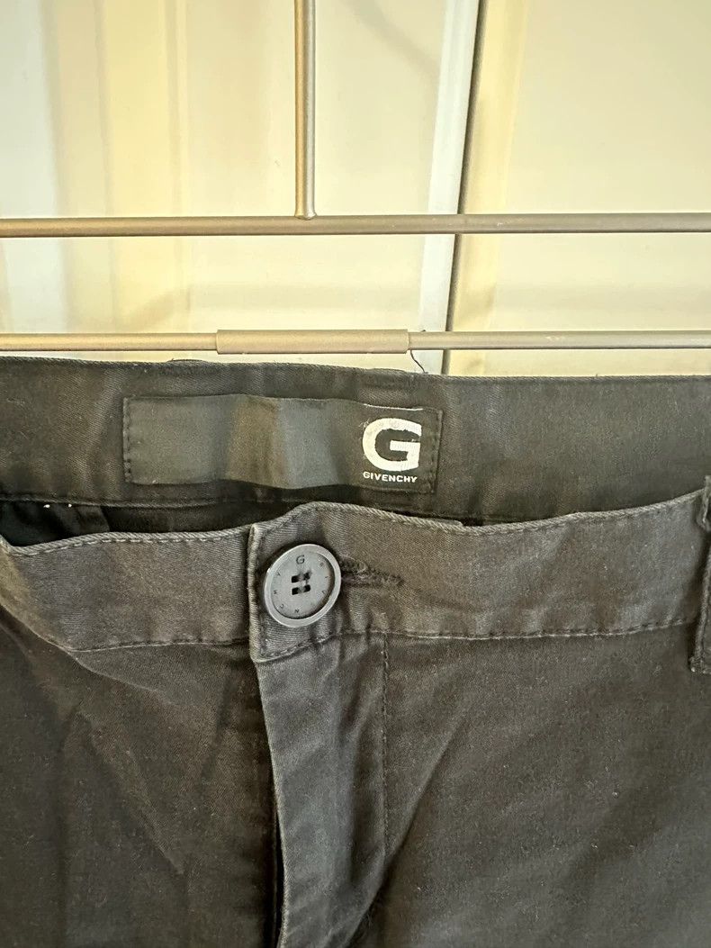 Givenchy Givenchy SizeM Nine-Quarter Pants Size US 27 - 2 Thumbnail