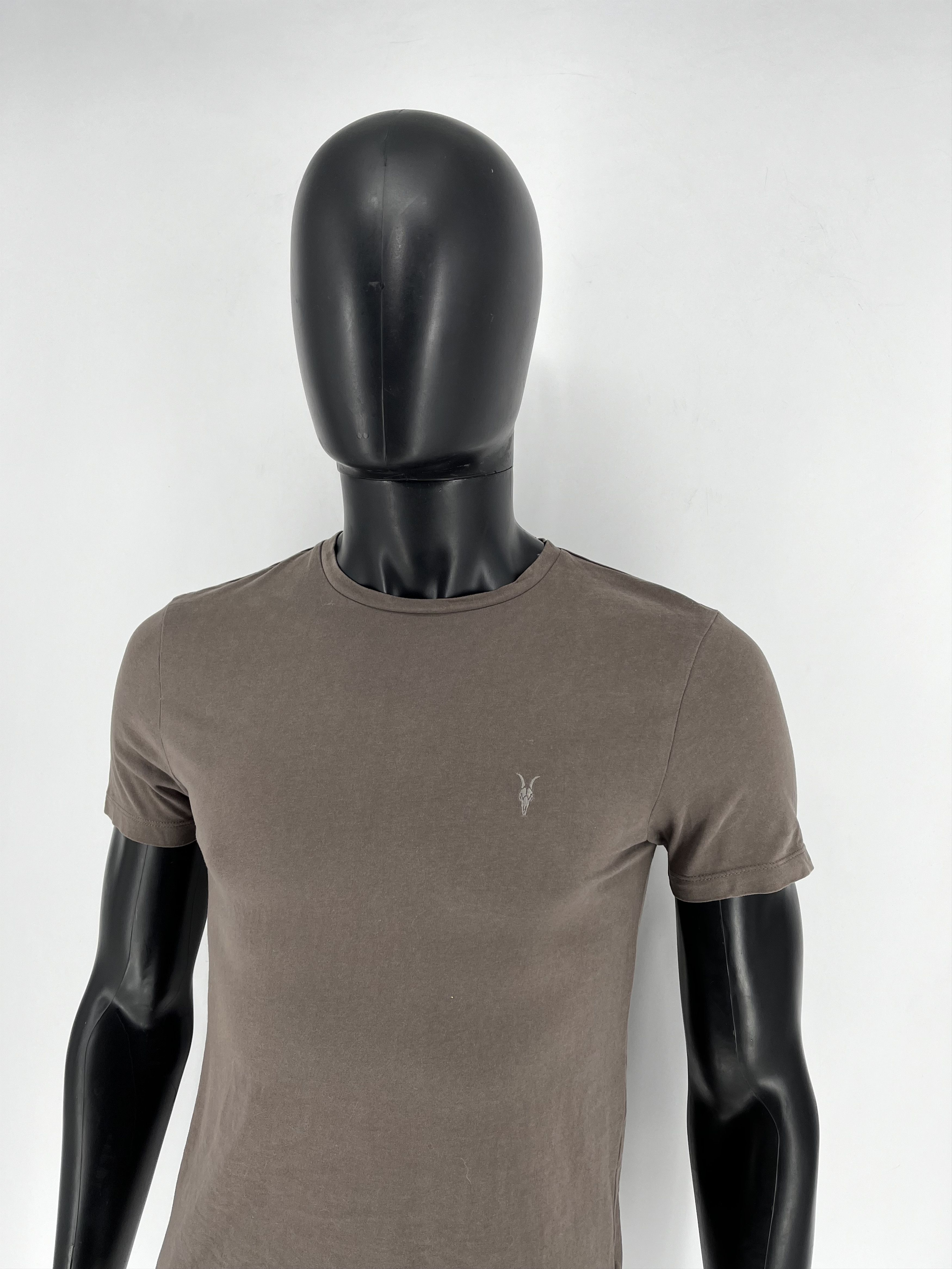 Allsaints Vintage Basic Allsaints Mini Logo Basic Tee Old Money Size US XS / EU 42 / 0 - 7 Thumbnail