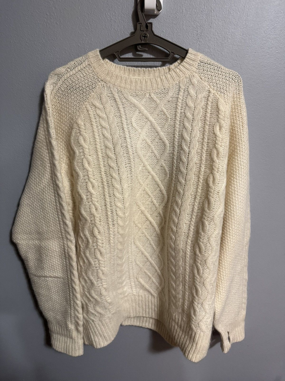 Sophnet. Sophnet Cream Cable Knit Sweater (SOPH-156133) Size US L / EU 52-54 / 3 - 1 Thumbnail