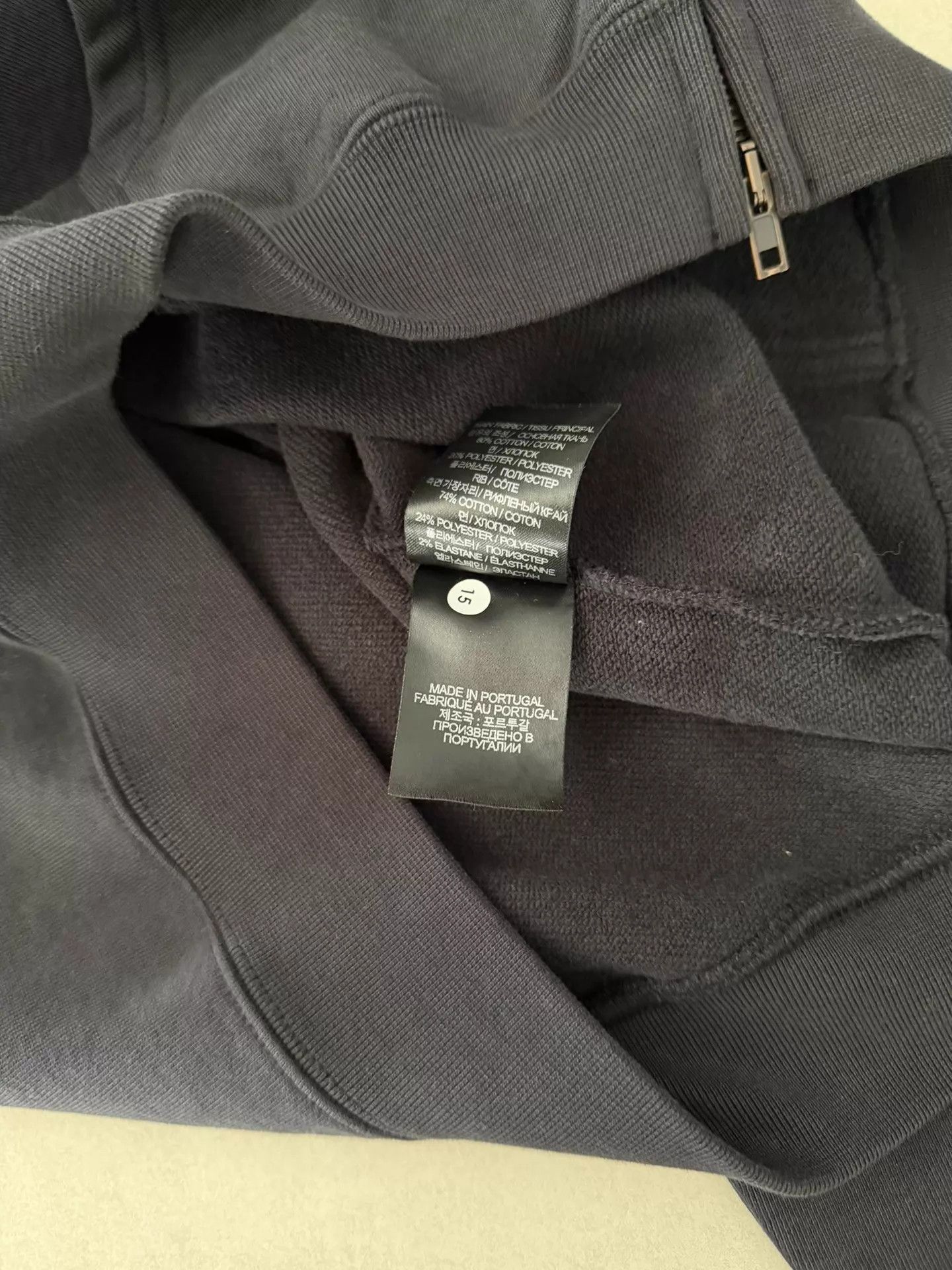 Vetements Vetements 25ss Polizei Eagle Shield Boxy Short Zip S Hoodie Size US S / EU 44-46 / 1 - 4 Thumbnail
