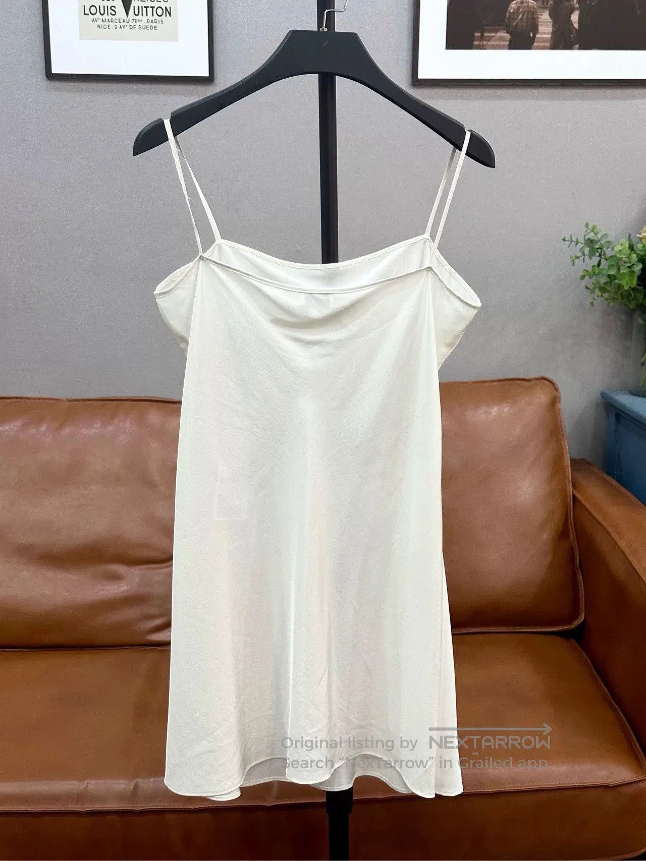 Valentino beige floral silk dress two. Size M / US 6-8 / IT 42-44 - 6 Thumbnail