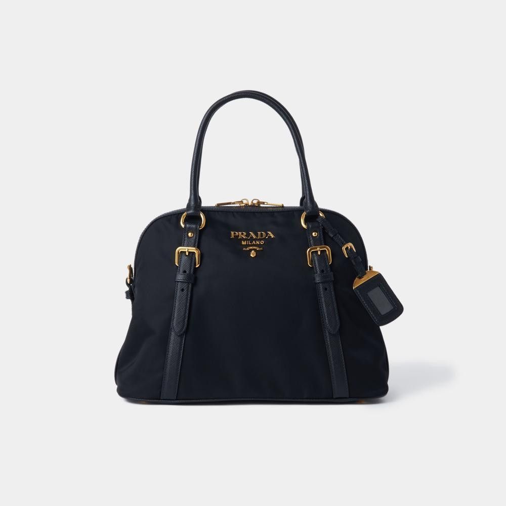 o1srvl11e0224 Bags in Black