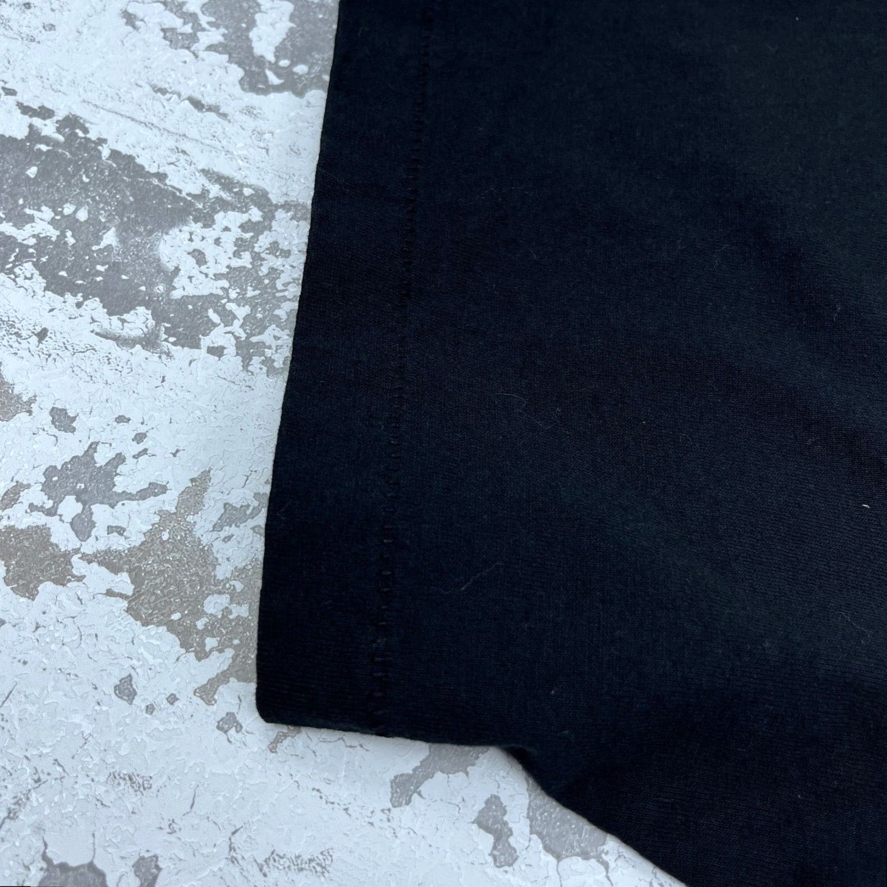 Hanes VINTAGE Hanes Shirt Men XL Black 90s USA Logo Graphic Print Crew Neck Short Sleeve T-Shirt 50/50 Cotton Polyester Size US XL / EU 56 / 4 - 6 Thumbnail