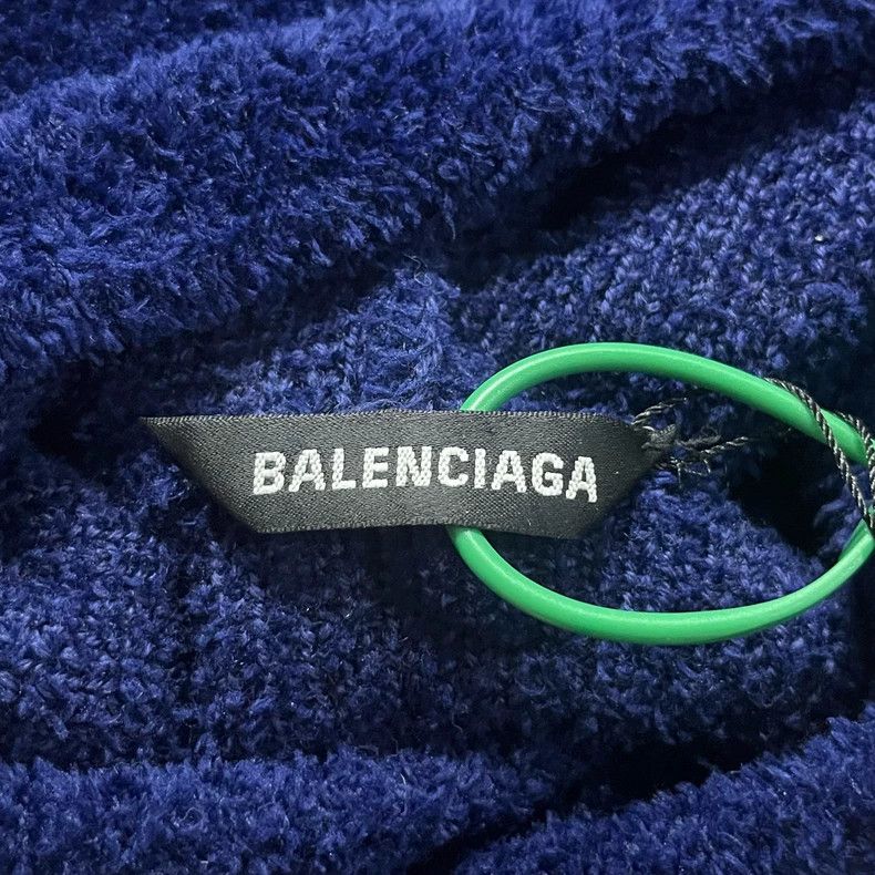 Balenciaga Balenciaga Navy Blue Fleece Embroidered Knit Hoodie Size US S / EU 44-46 / 1 - 3 Thumbnail