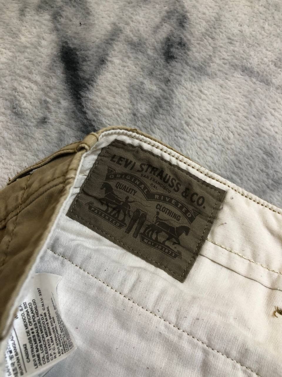 Levi's Levis Pants Mens Beige Chino Stretch Straight Pockets Size US 36 / EU 52 - 2 Thumbnail