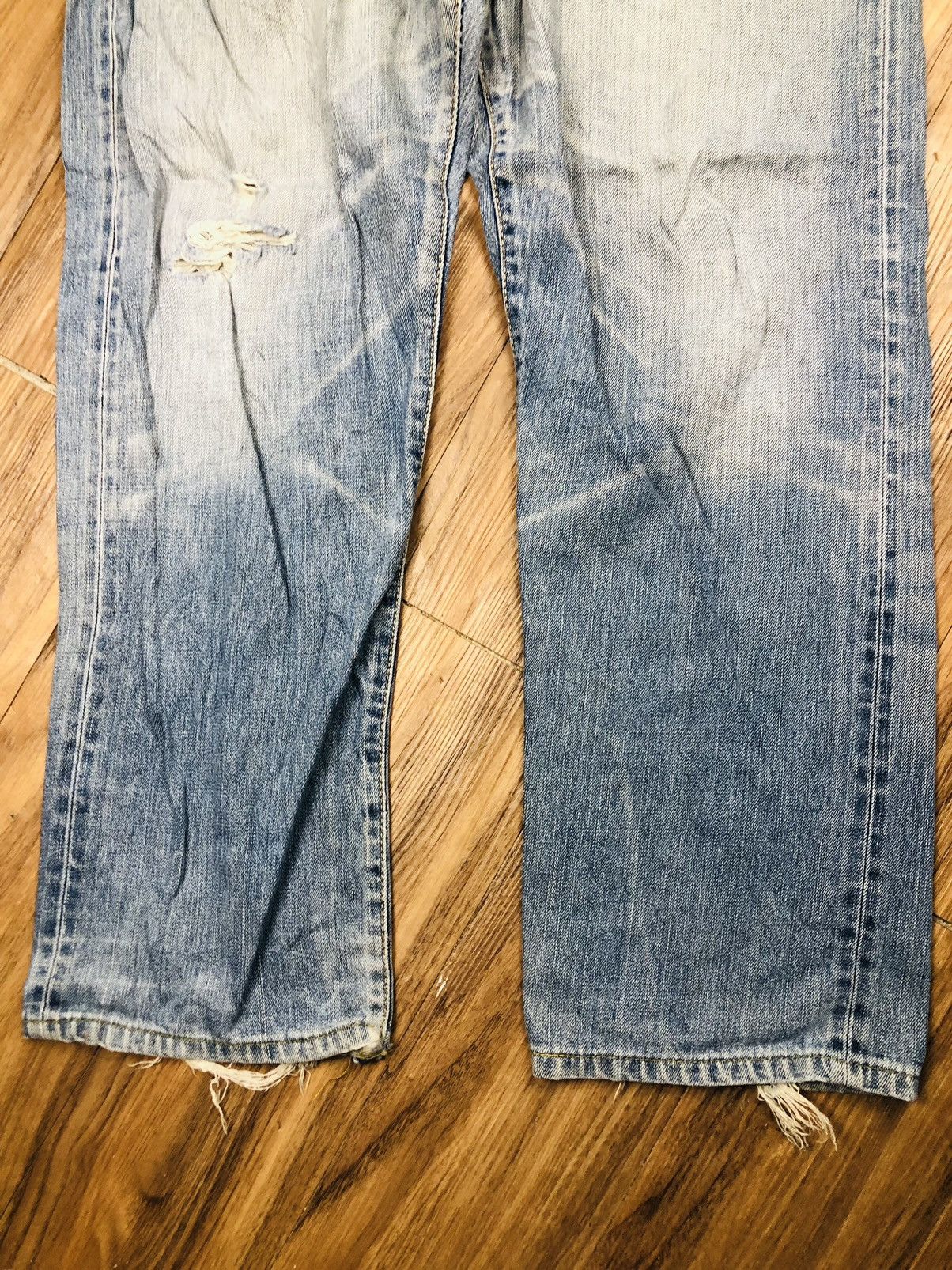 Edwin Edwin Distressed Jeans (37) Size US 33 - 4 Thumbnail