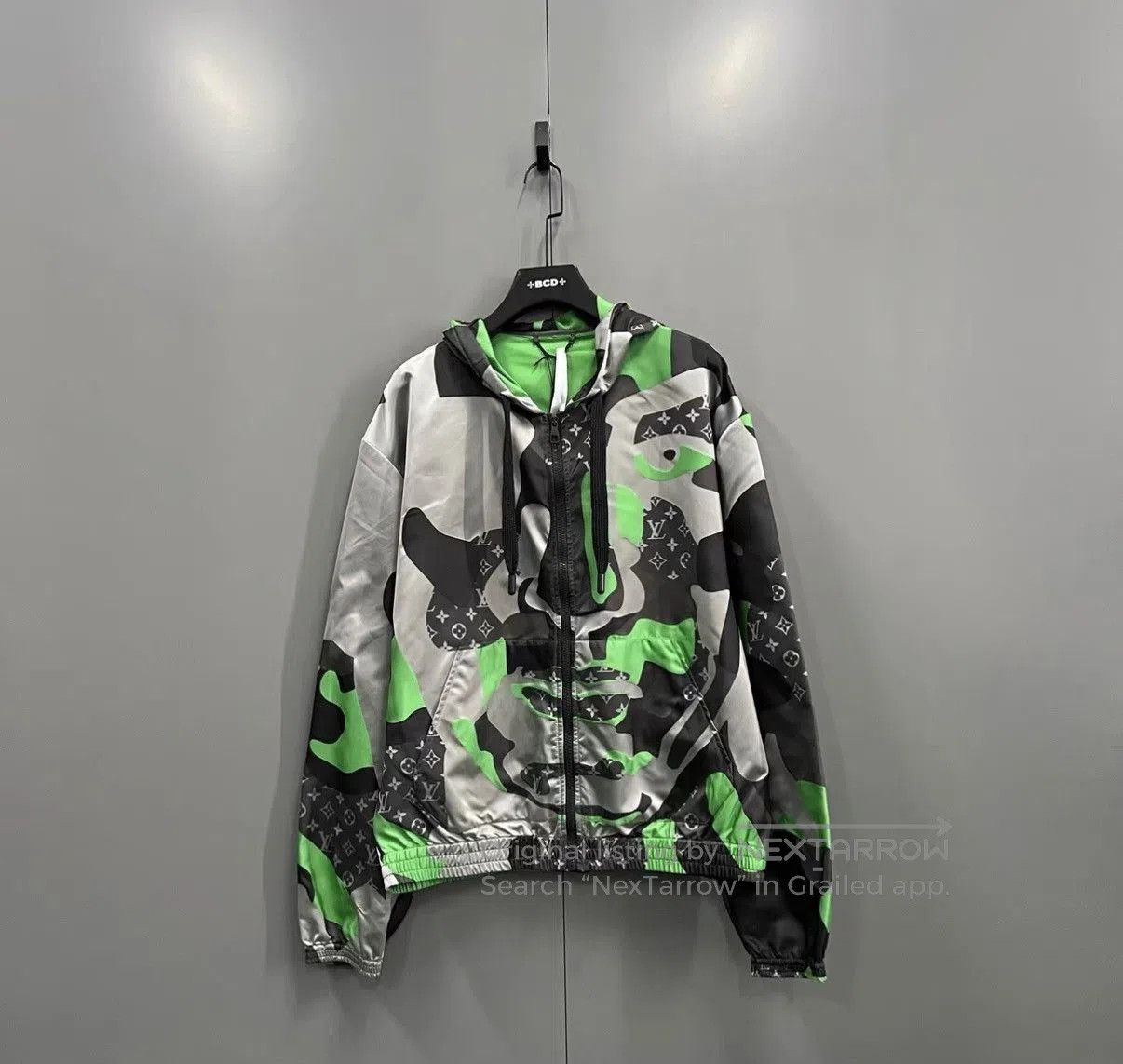 Louis Vuitton Multi-Color Camo Print Hooded Light Jacket. Size US L / EU 52-54 / 3 - 1 Thumbnail