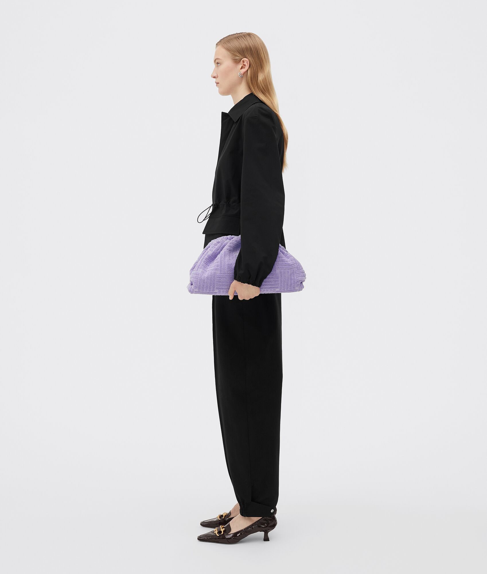 Bottega Veneta o1n1vont1224 Size: OS / Pouch in Wisteria Size ONE SIZE - 4 Thumbnail