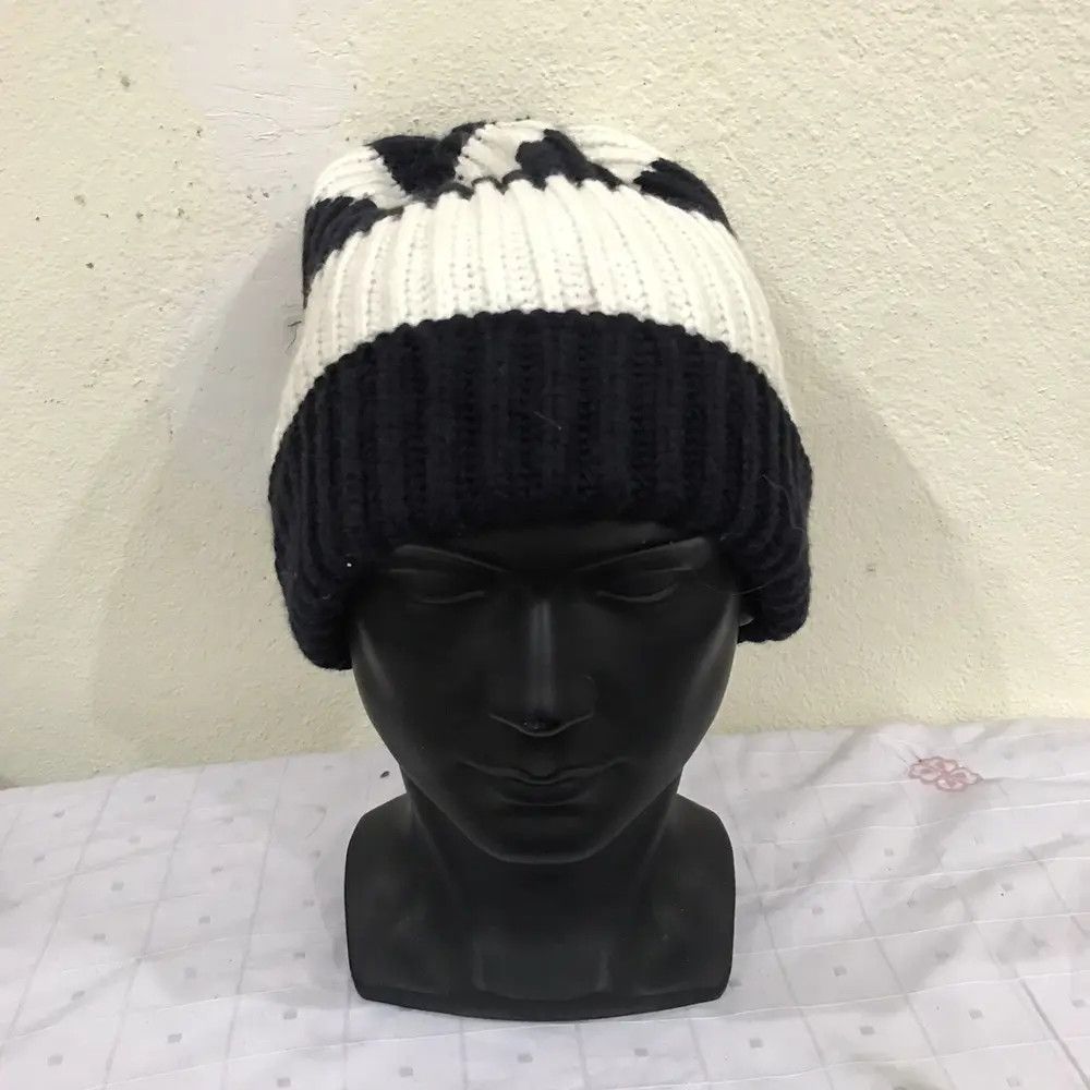 Japanese Brand × Uniqlo Uniqlo Stripe Jail Beanie Hat Size ONE SIZE - 3 Thumbnail