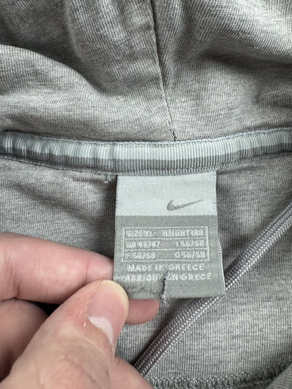 Nike Vintage Nike Swoosh Y2K 90S 00S Sweatshirt M Hoodie Pullover Size US XL / EU 56 / 4 - 15 Thumbnail