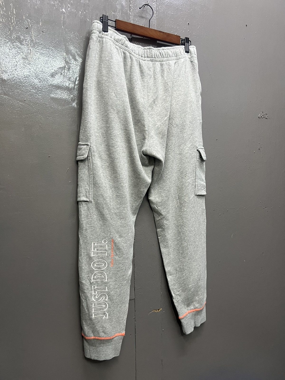 Nike Nike Sportwear Jogger/Sweat Pants Size 30-32 Size US 32 / EU 48 - 6 Thumbnail